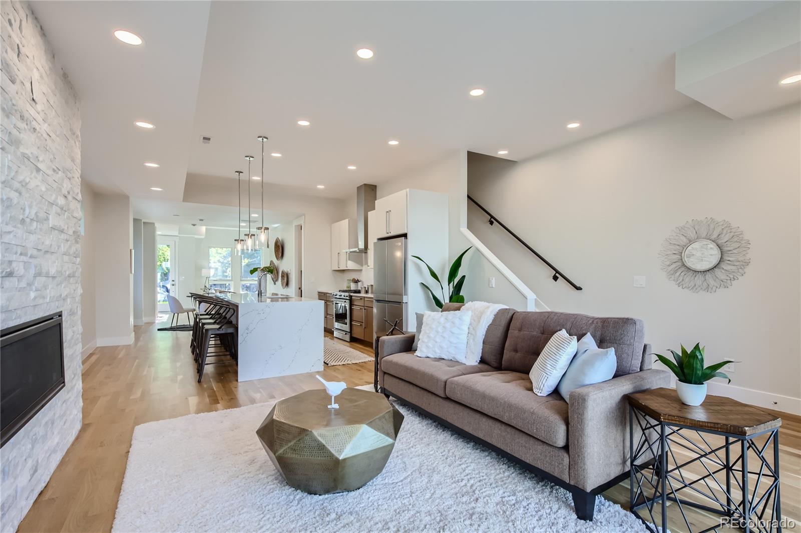 MLS Image #3 for 2945 s elati street,englewood, Colorado