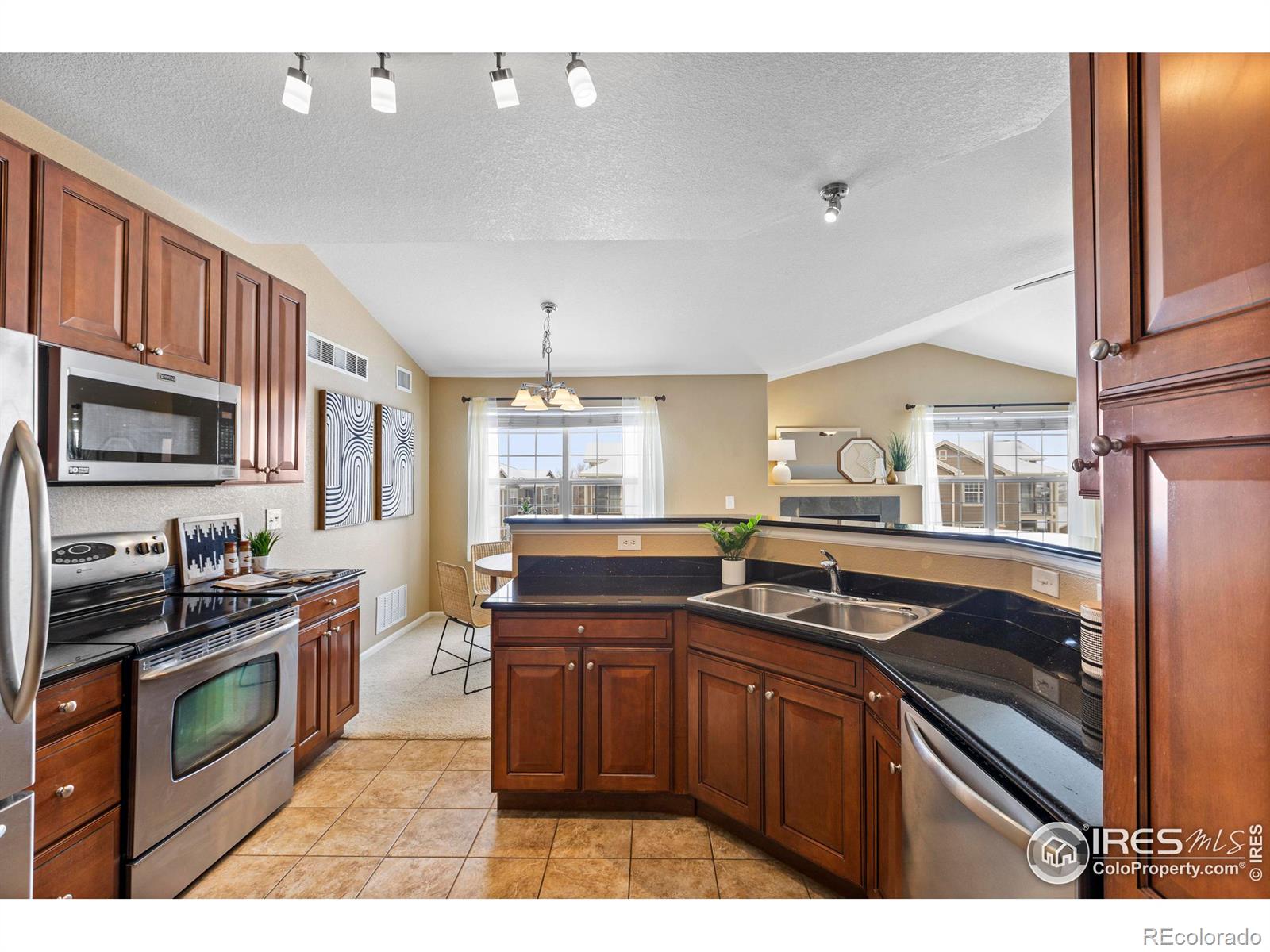 MLS Image #3 for 3100  blue sky circle,erie, Colorado