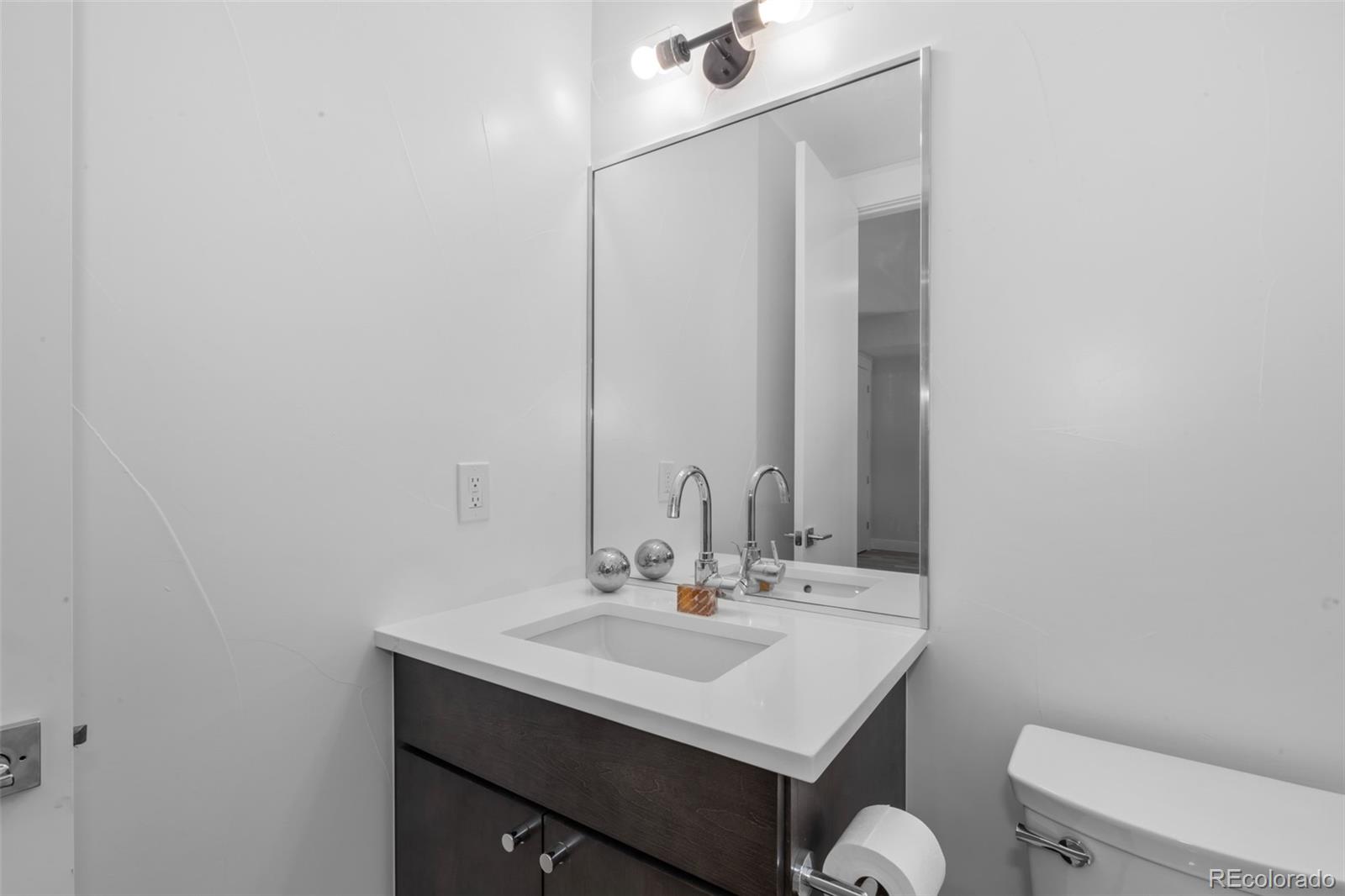 MLS Image #15 for 2947 s elati street,englewood, Colorado