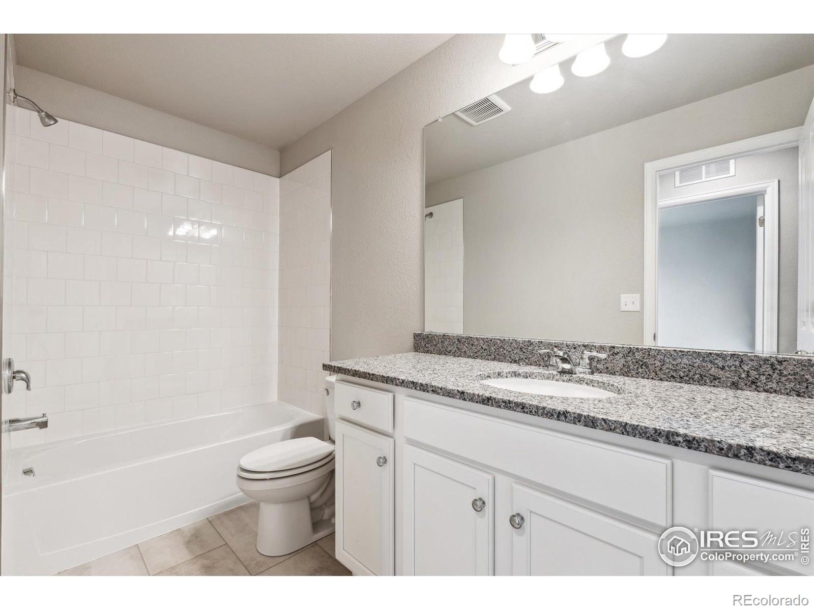 MLS Image #15 for 286  shoveler way,johnstown, Colorado