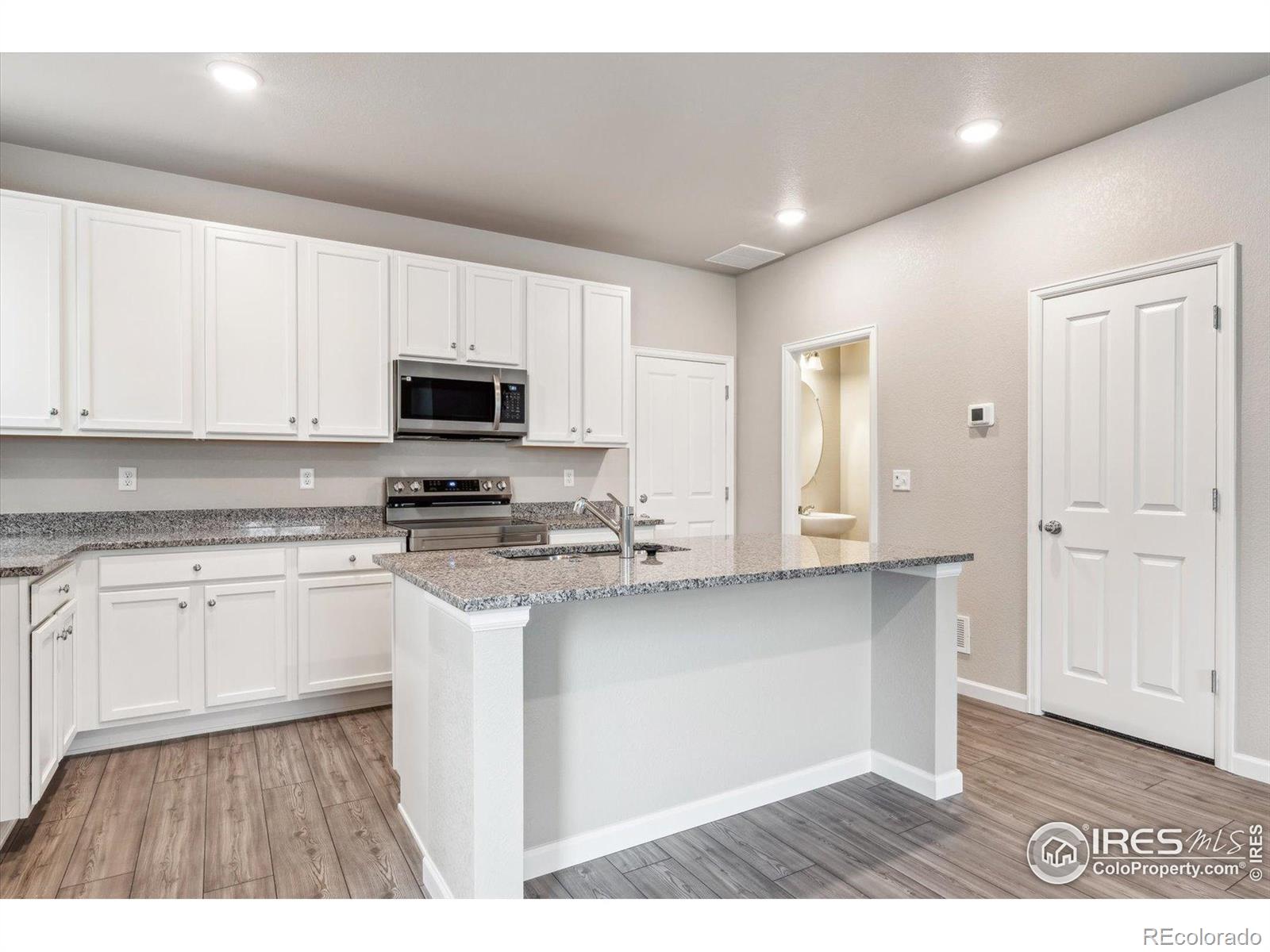 MLS Image #7 for 286  shoveler way,johnstown, Colorado