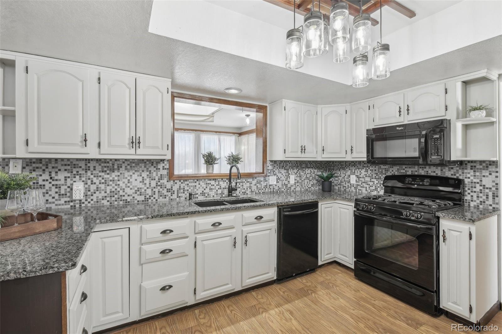 MLS Image #12 for 10665 w 79th place,arvada, Colorado