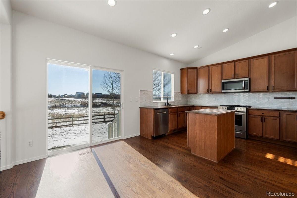 MLS Image #9 for 14561  air garden lane,colorado springs, Colorado