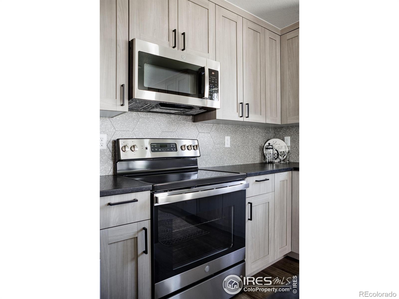 MLS Image #12 for 476  primrose court,loveland, Colorado