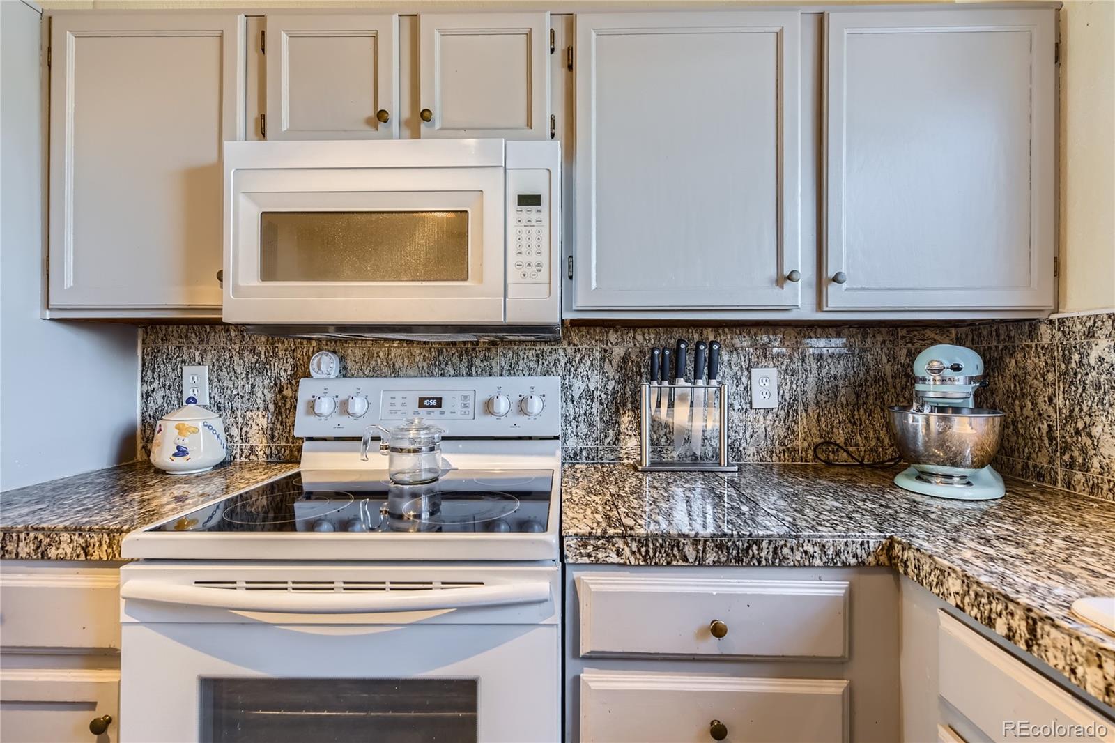 MLS Image #10 for 3576 s depew street,lakewood, Colorado