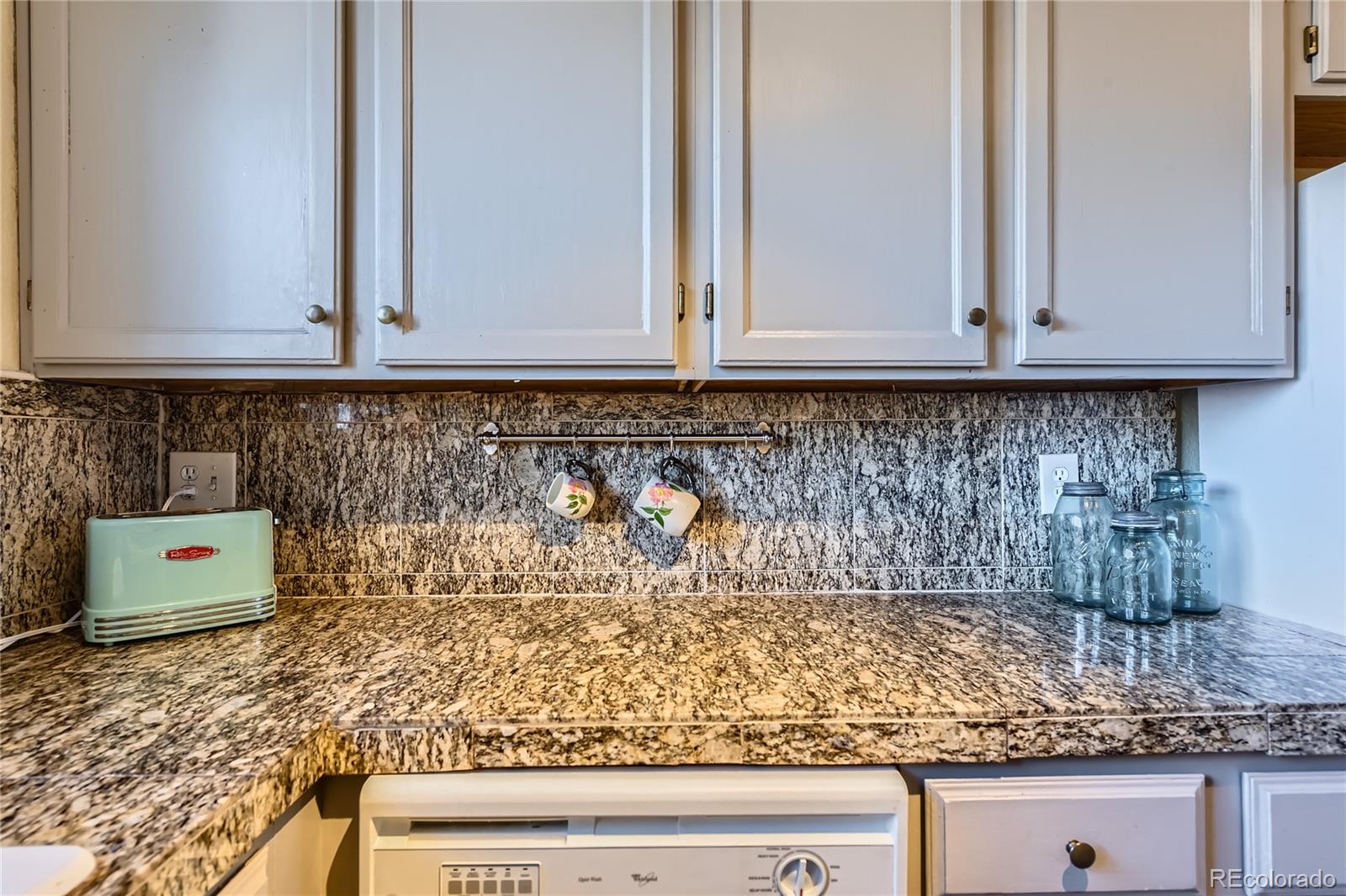 MLS Image #9 for 3576 s depew street,lakewood, Colorado