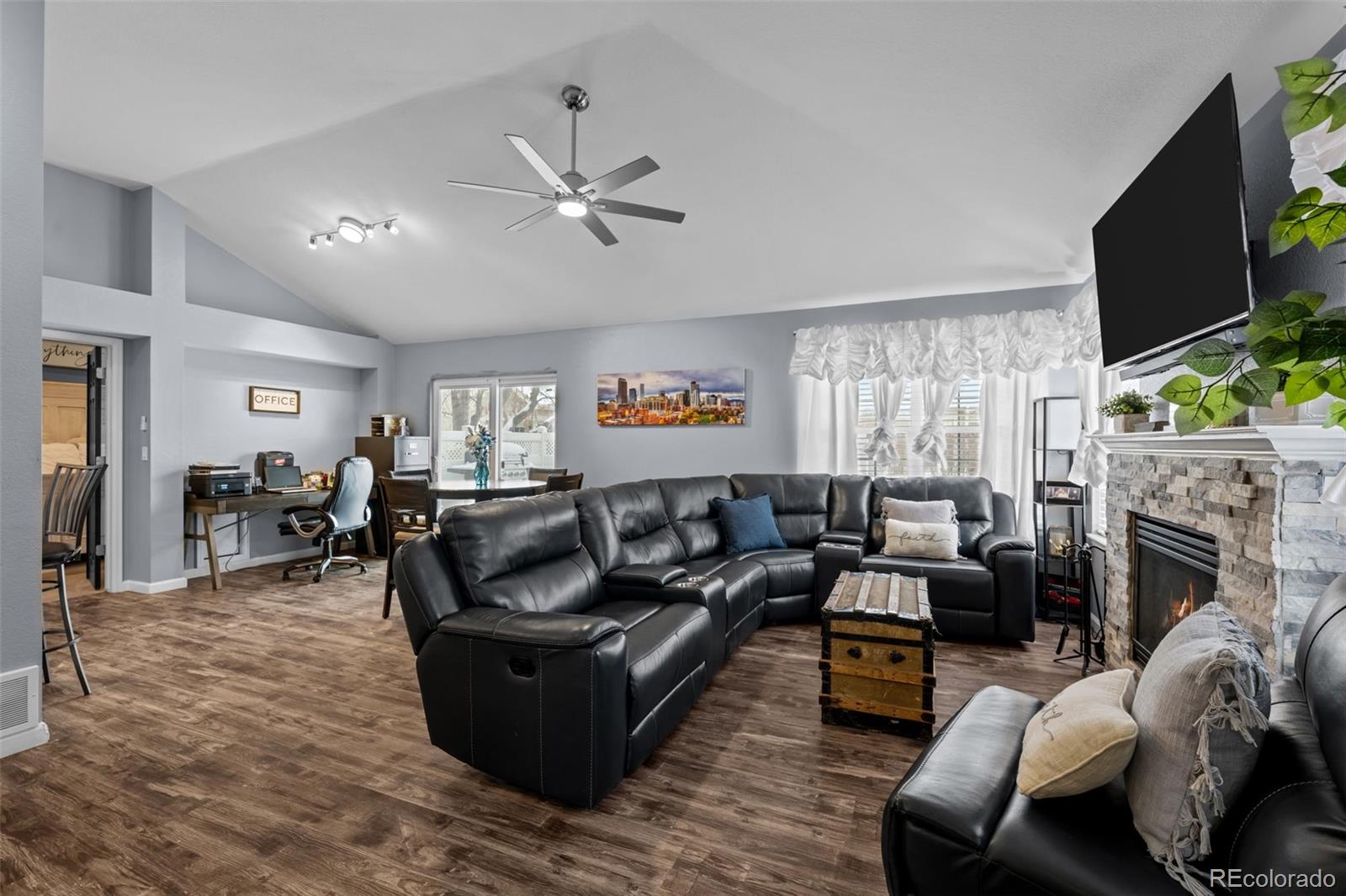 MLS Image #3 for 2229 s toledo court,aurora, Colorado