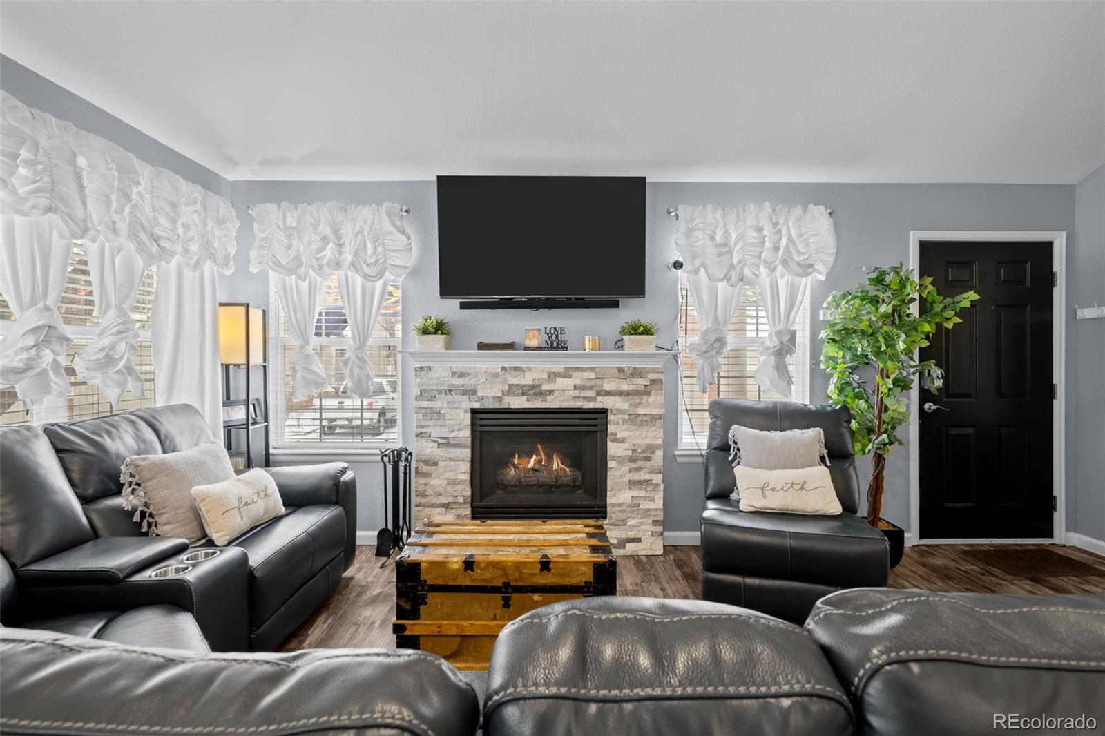 MLS Image #5 for 2229 s toledo court,aurora, Colorado