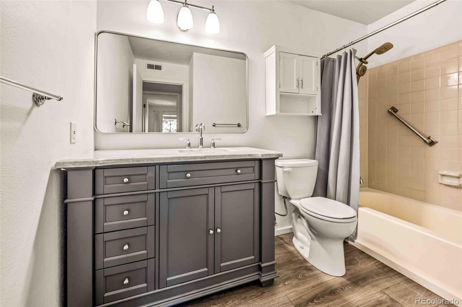 MLS Image #5 for 15128 e louisiana drive 203,aurora, Colorado