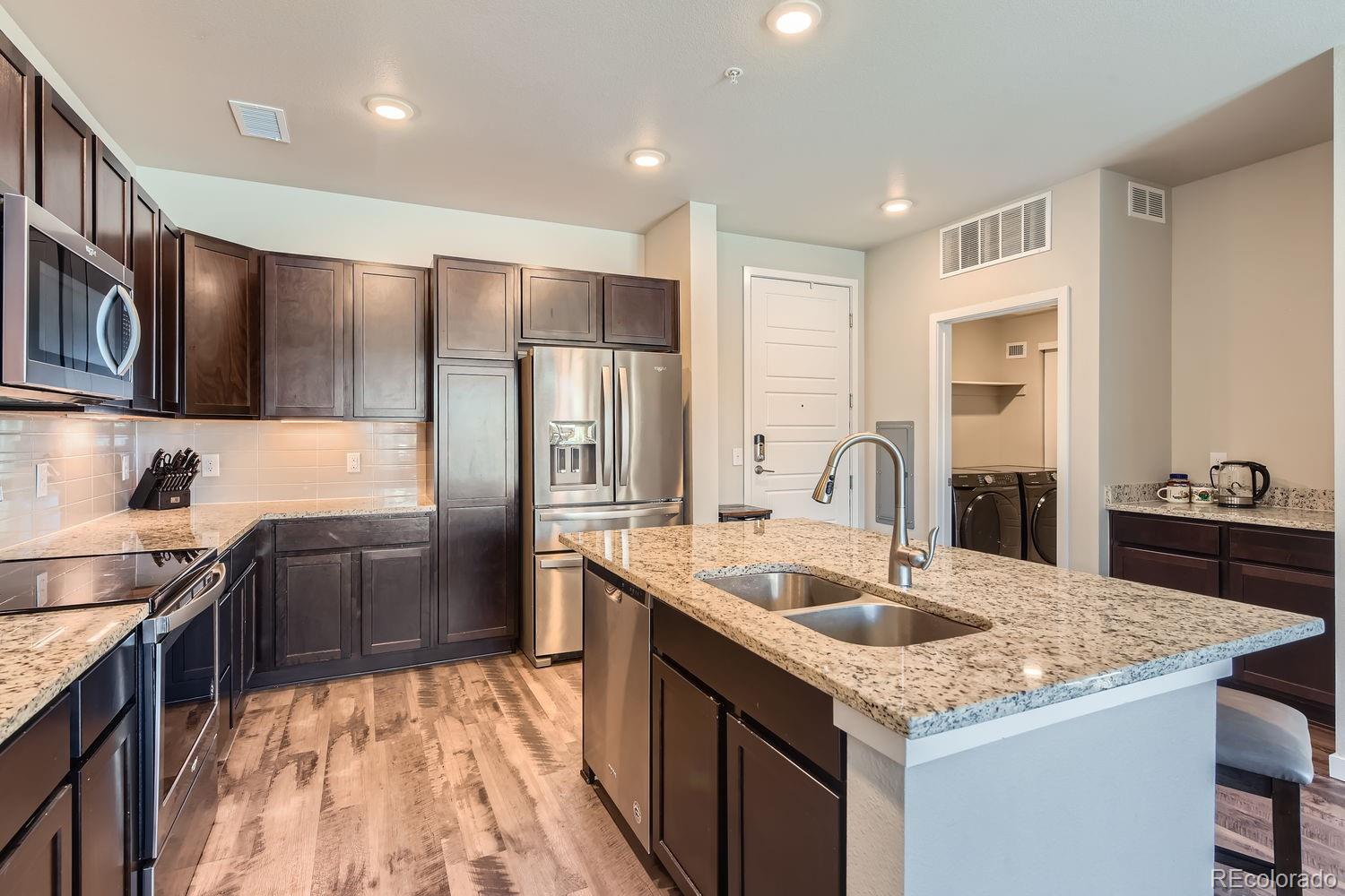 MLS Image #4 for 460 e fremont place 208,centennial, Colorado