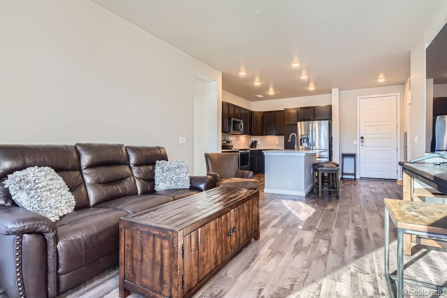 MLS Image #5 for 460 e fremont place 208,centennial, Colorado