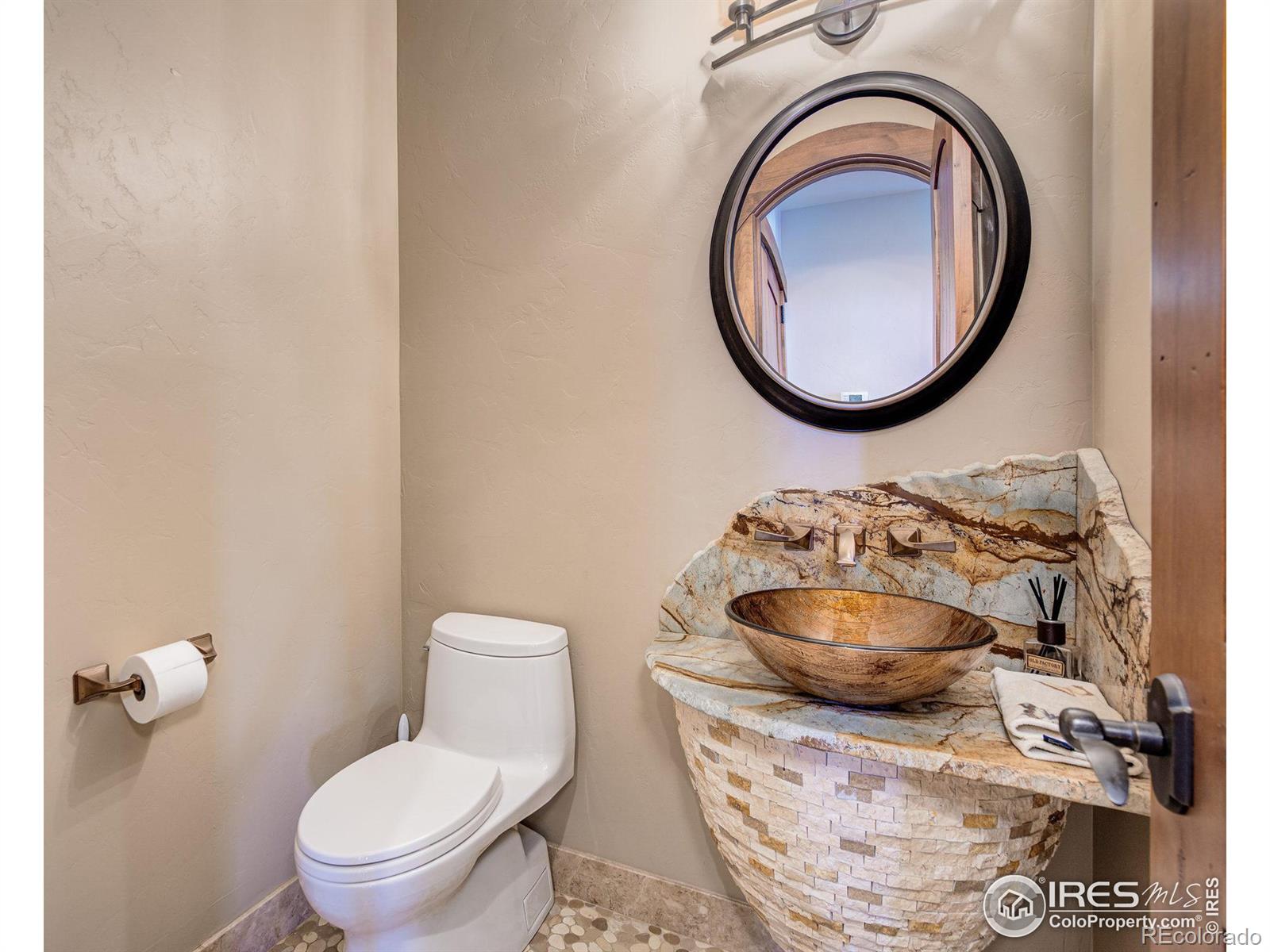 MLS Image #16 for 1257  eagle court,windsor, Colorado