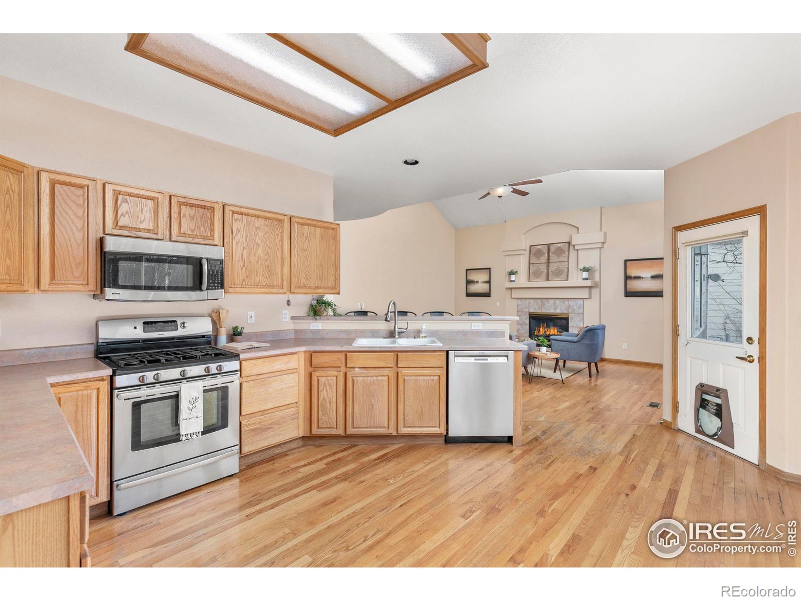 MLS Image #12 for 628  saint andrews drive,longmont, Colorado