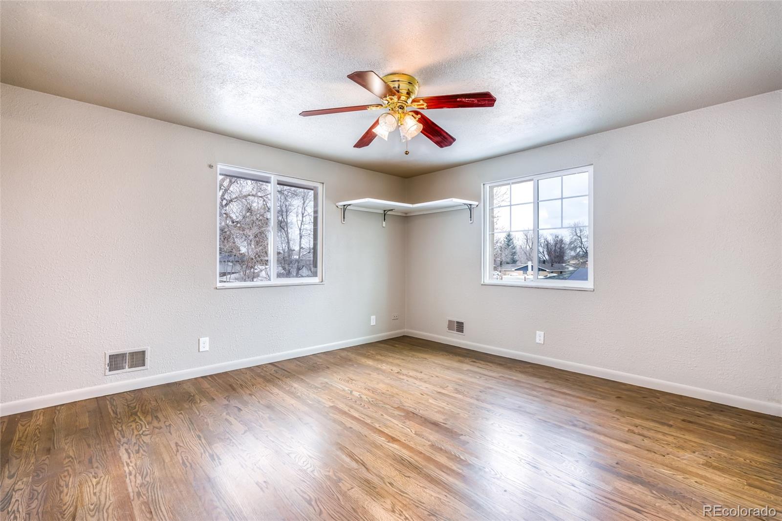 MLS Image #13 for 4865  scranton court,denver, Colorado