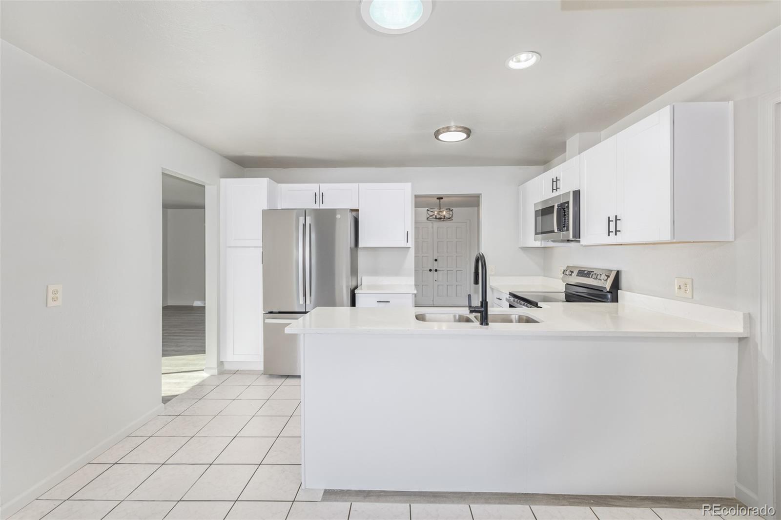 MLS Image #7 for 2538 s dover way,lakewood, Colorado