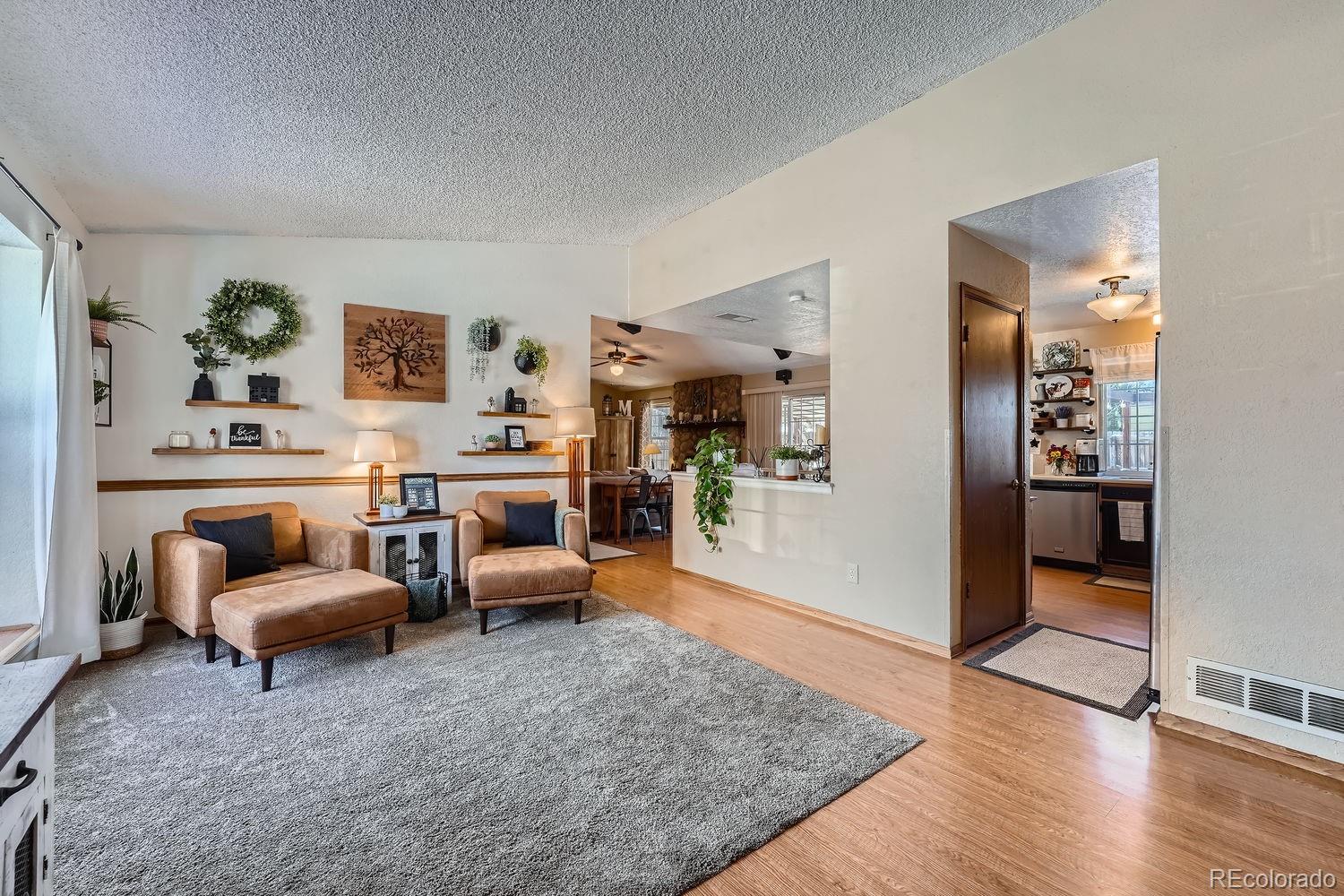 MLS Image #2 for 5759 s nepal court,centennial, Colorado