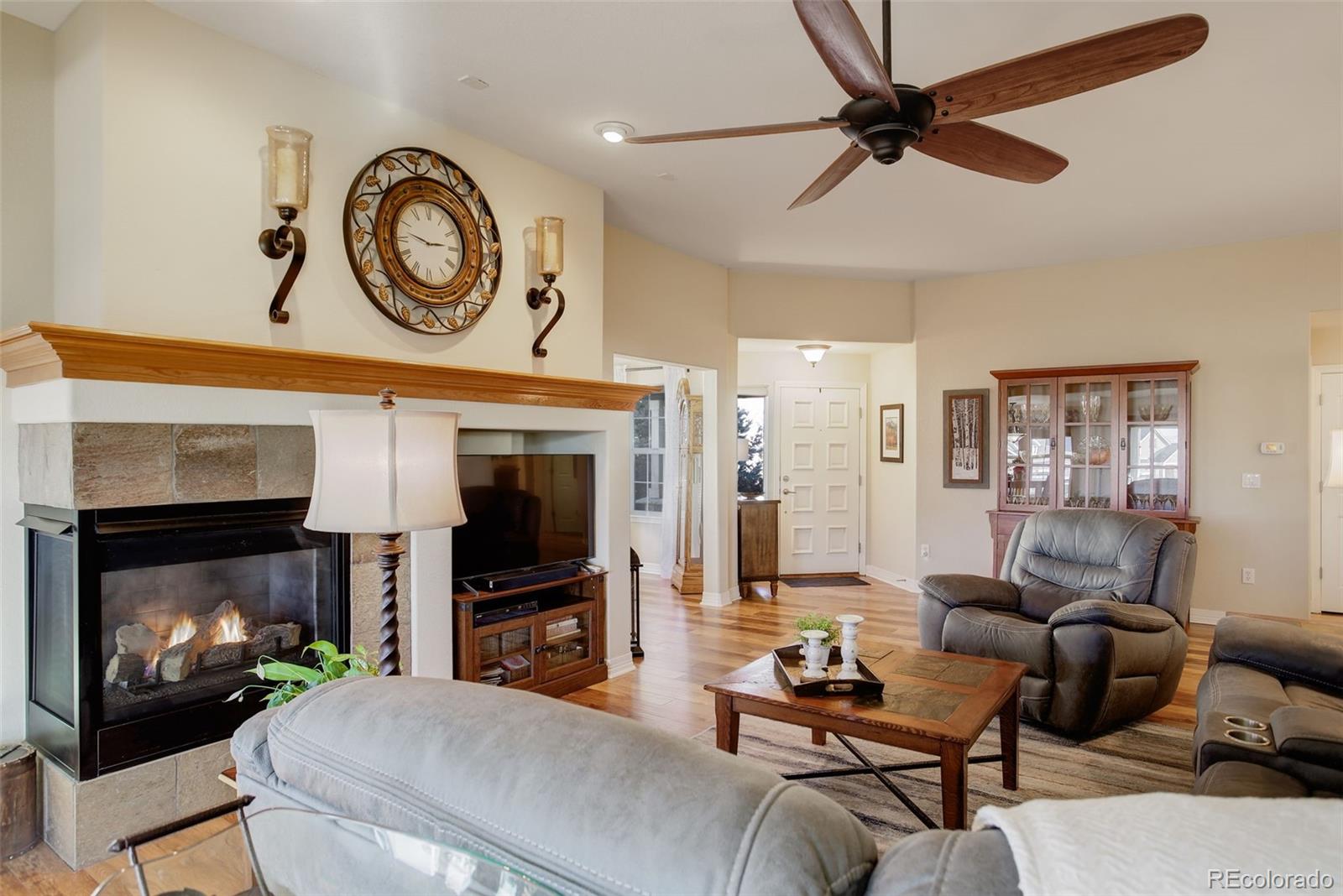 MLS Image #6 for 15315  heritage circle,thornton, Colorado