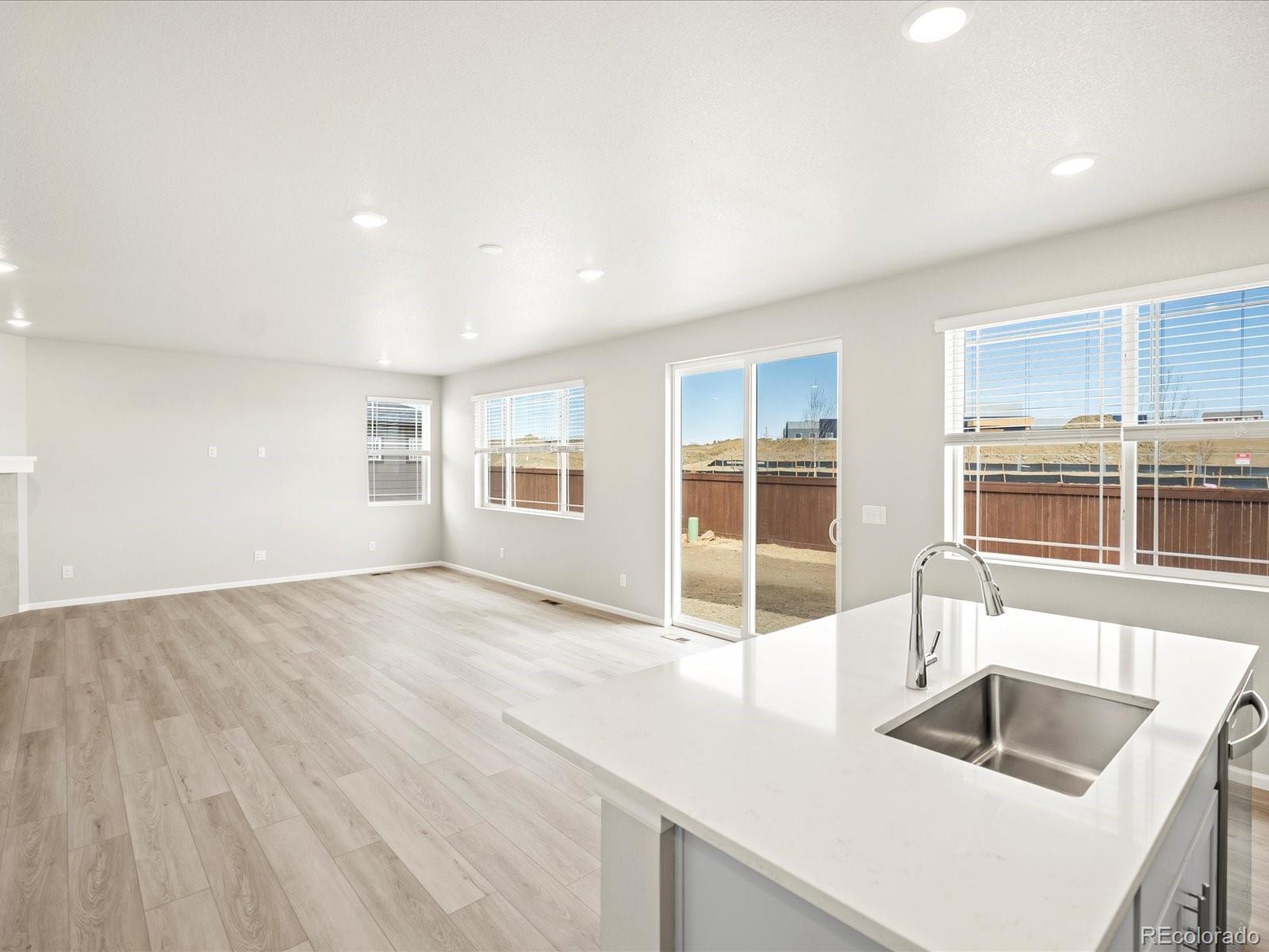 MLS Image #13 for 8820  sedalia street,commerce city, Colorado