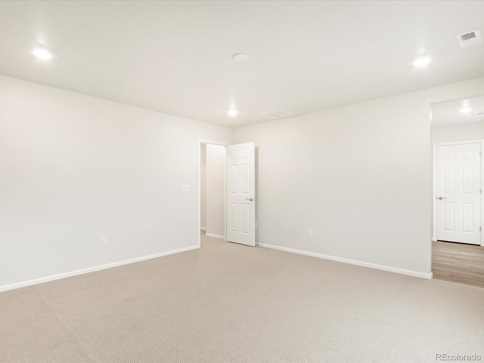 MLS Image #28 for 623  97th avenue,greeley, Colorado