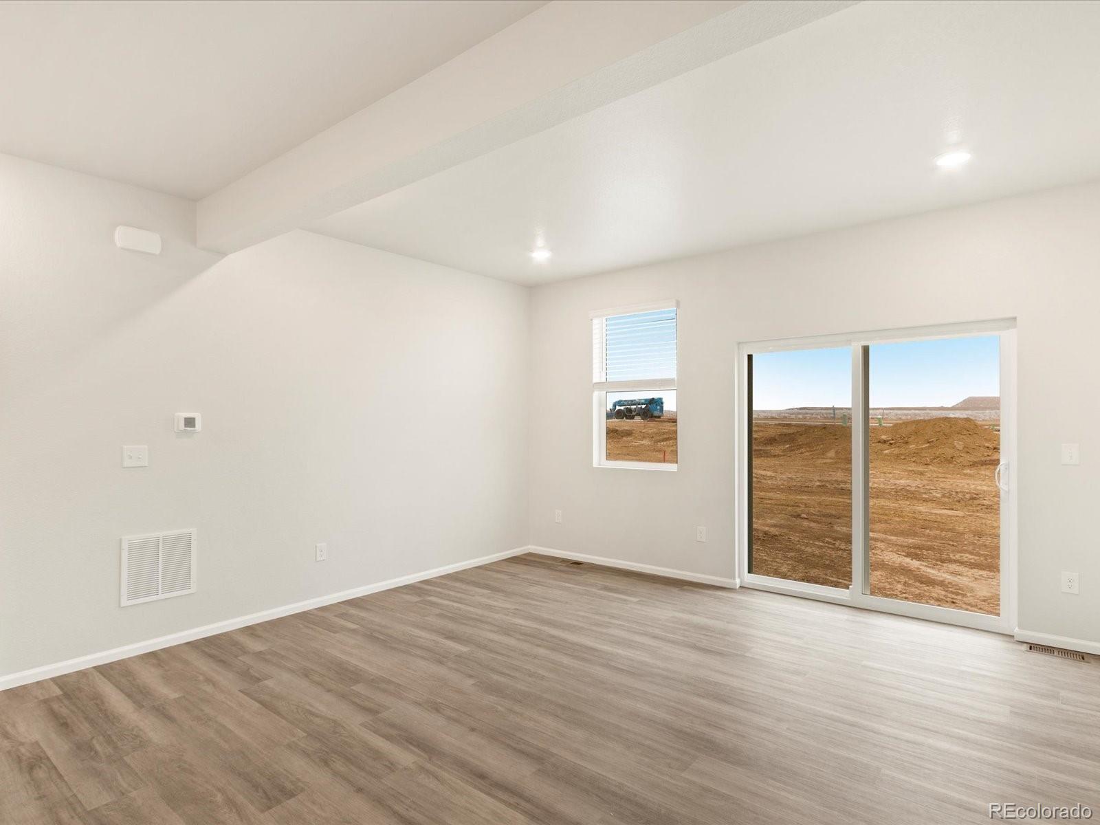 MLS Image #7 for 623  97th avenue,greeley, Colorado