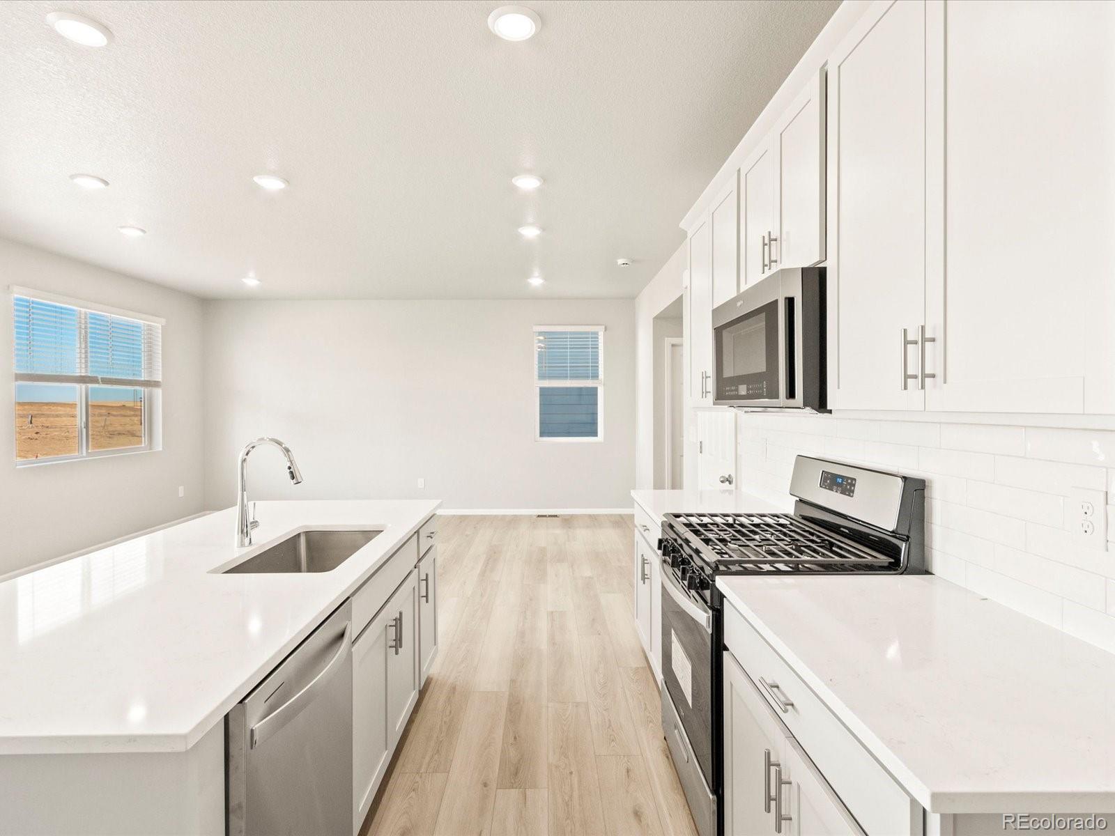 MLS Image #16 for 631  97th avenue,greeley, Colorado