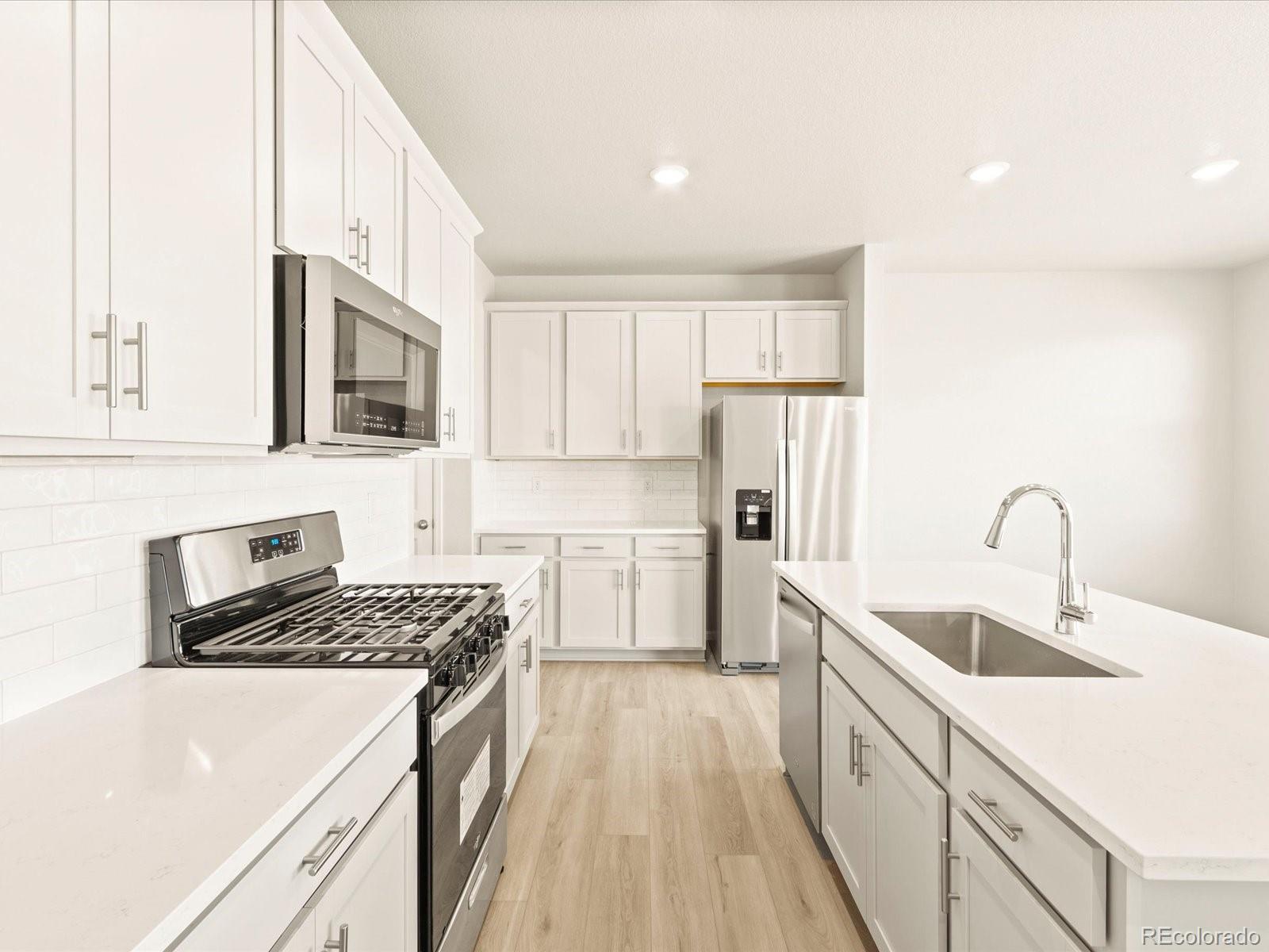 MLS Image #19 for 631  97th avenue,greeley, Colorado