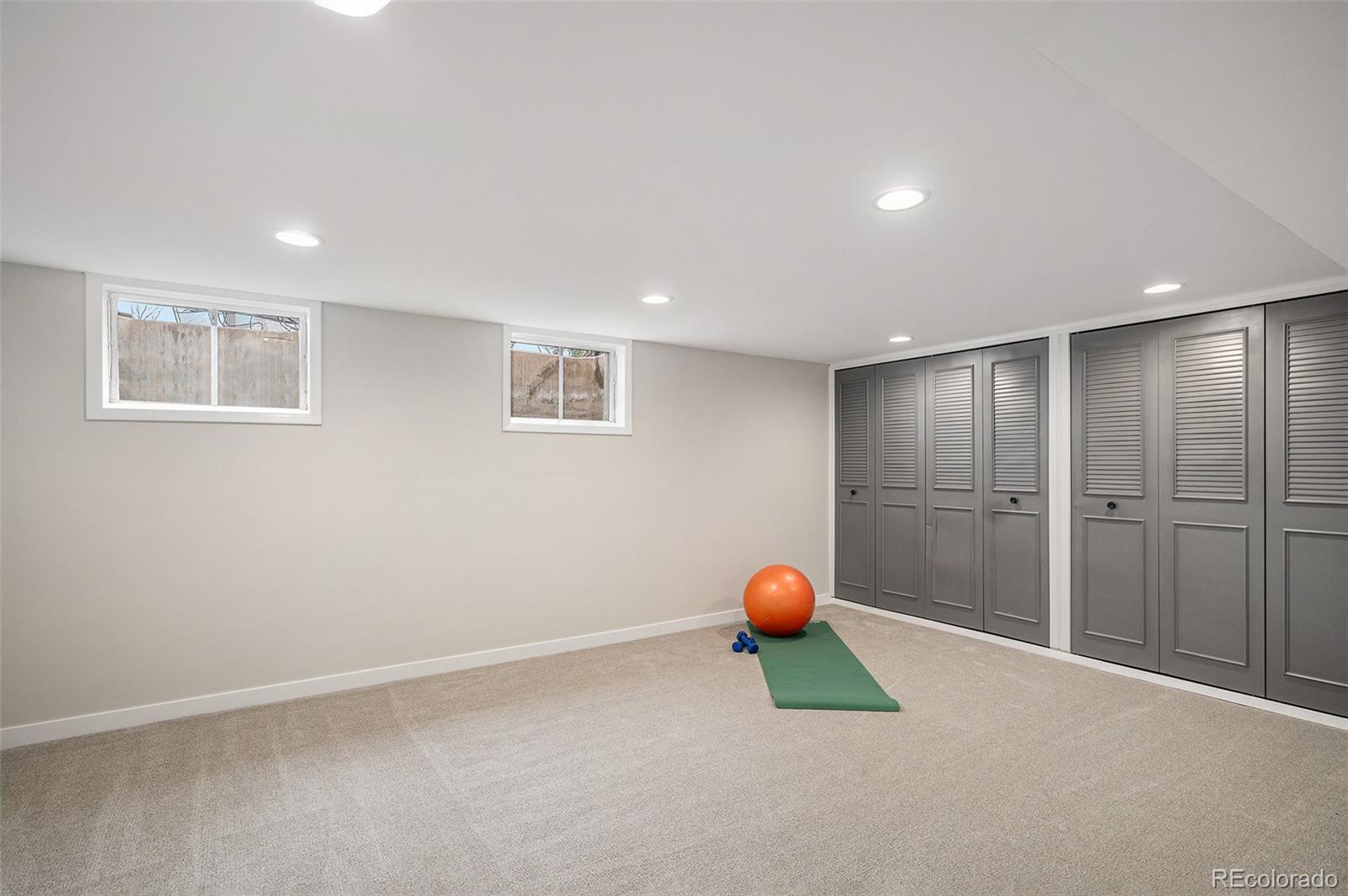 MLS Image #15 for 6576 s lincoln street,centennial, Colorado