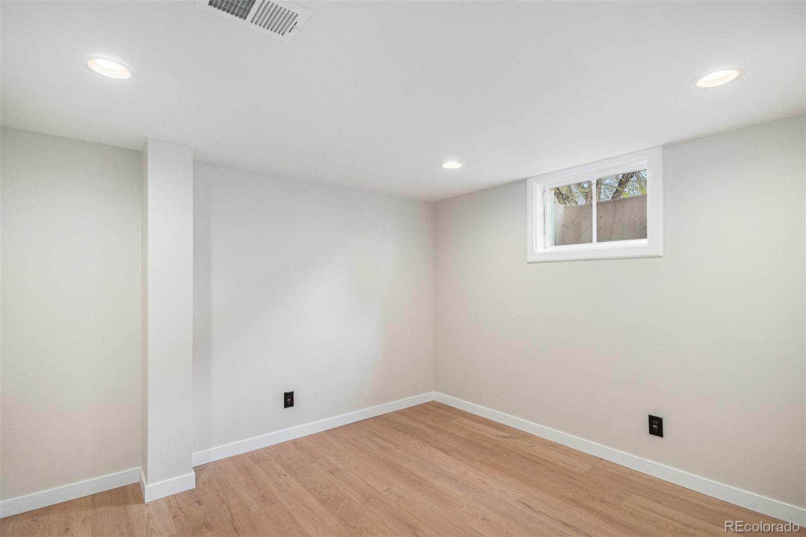 MLS Image #16 for 6576 s lincoln street,centennial, Colorado