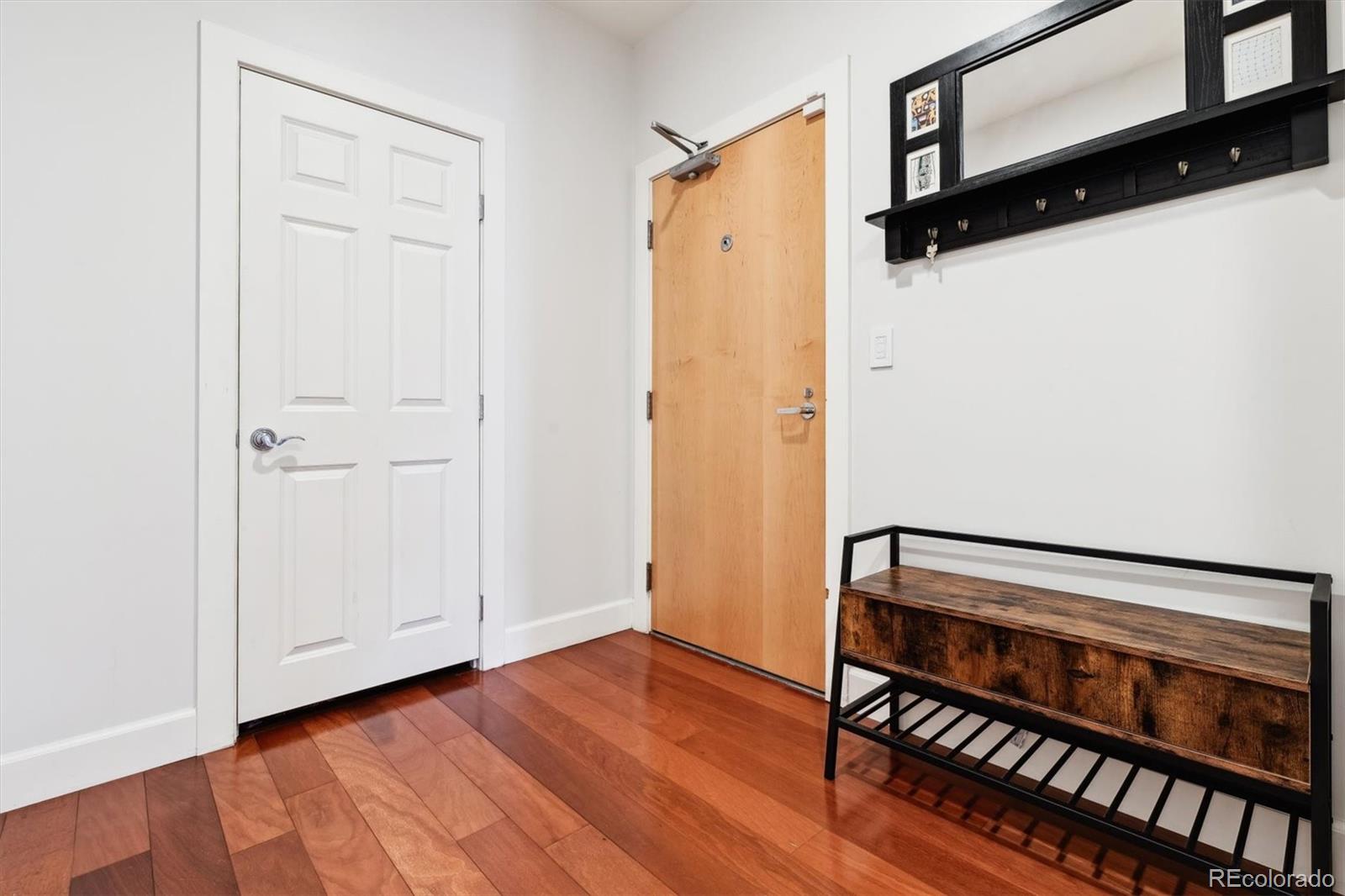 MLS Image #10 for 1630 n clarkson street,denver, Colorado