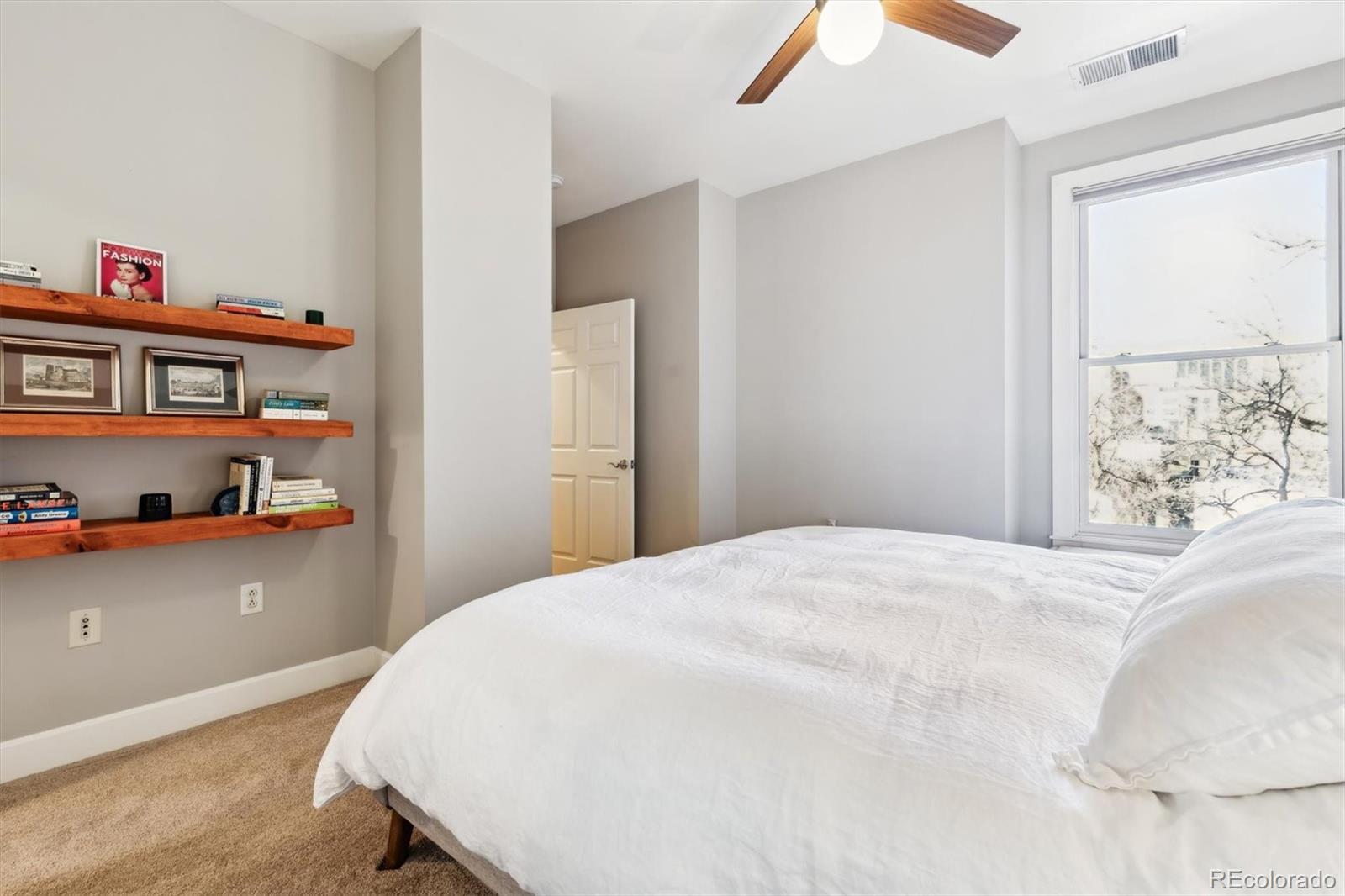 MLS Image #20 for 1630 n clarkson street,denver, Colorado