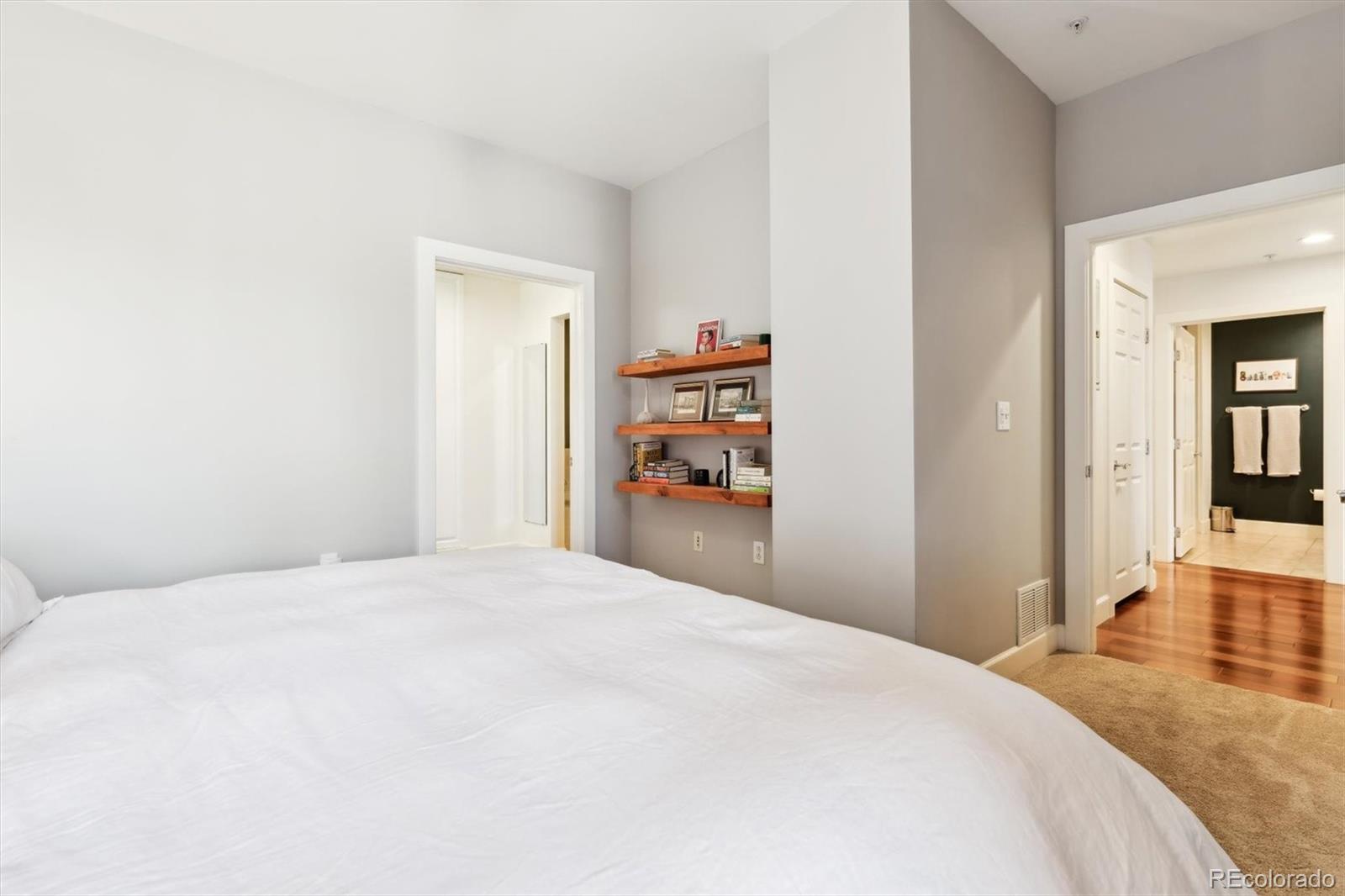 MLS Image #22 for 1630 n clarkson street,denver, Colorado
