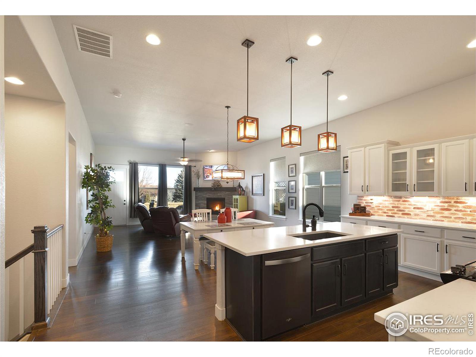 MLS Image #4 for 4367  martinson drive,loveland, Colorado