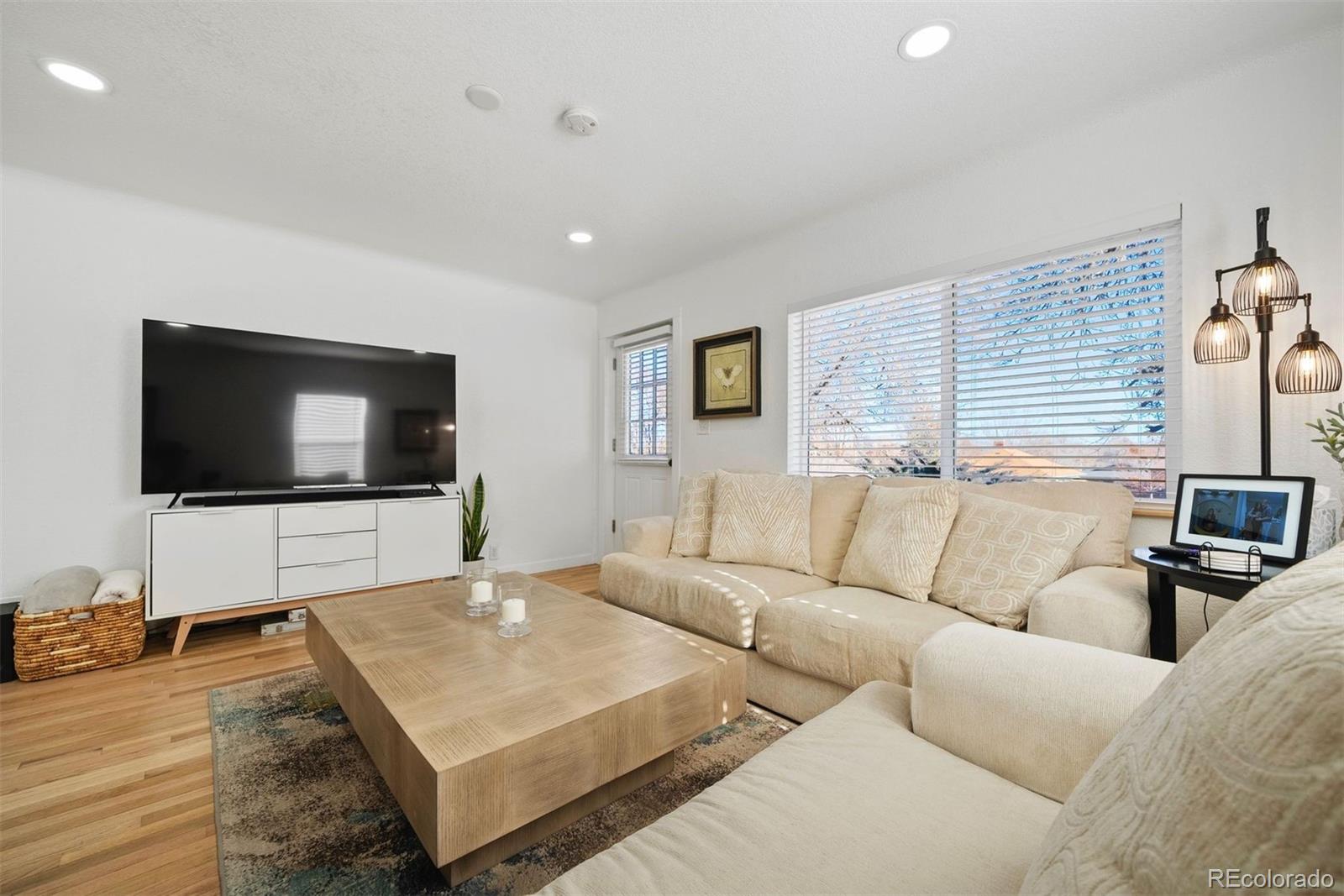 MLS Image #4 for 3195 s clarkson street,englewood, Colorado