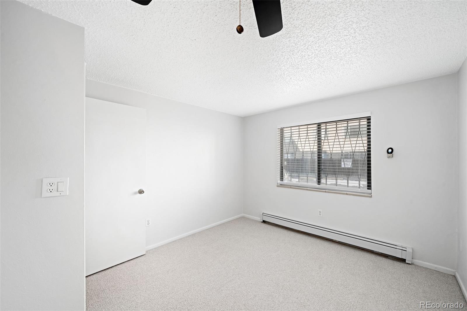 MLS Image #10 for 1008 n corona street 204,denver, Colorado