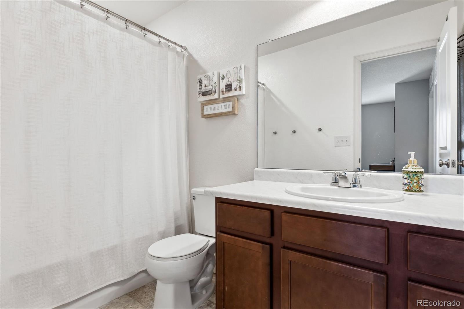 MLS Image #14 for 21835 e radcliff circle,aurora, Colorado