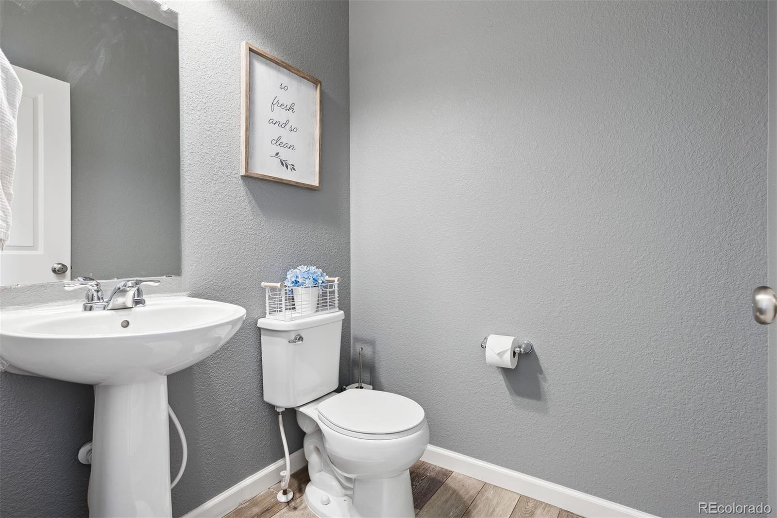 MLS Image #17 for 21835 e radcliff circle,aurora, Colorado