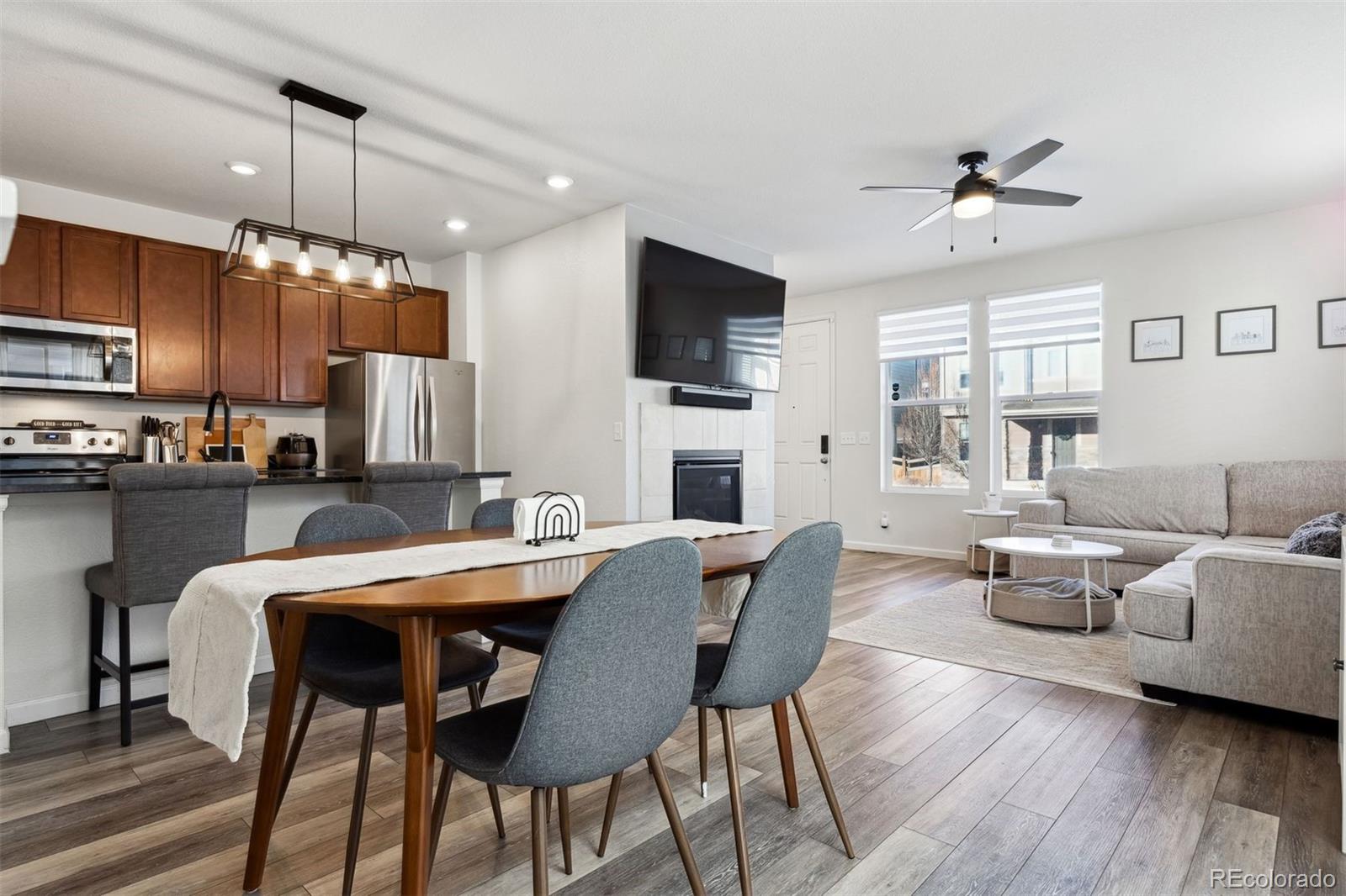 MLS Image #2 for 21835 e radcliff circle,aurora, Colorado