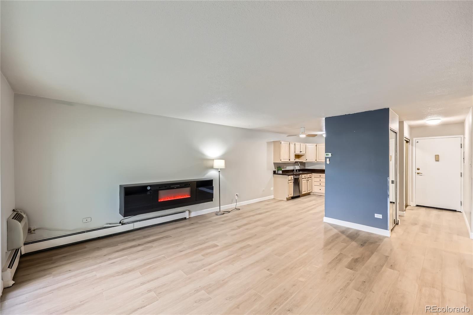 MLS Image #37 for 675 s alton way 7a,denver, Colorado