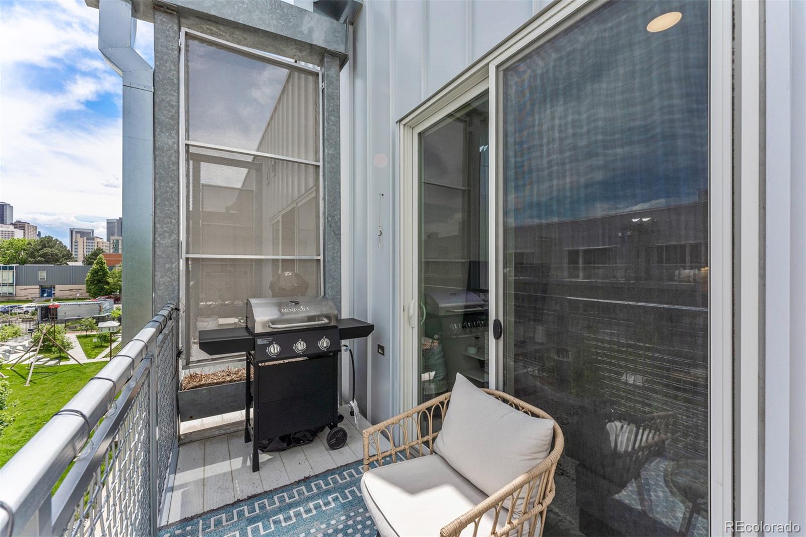 MLS Image #16 for 2550  lawrence street,denver, Colorado