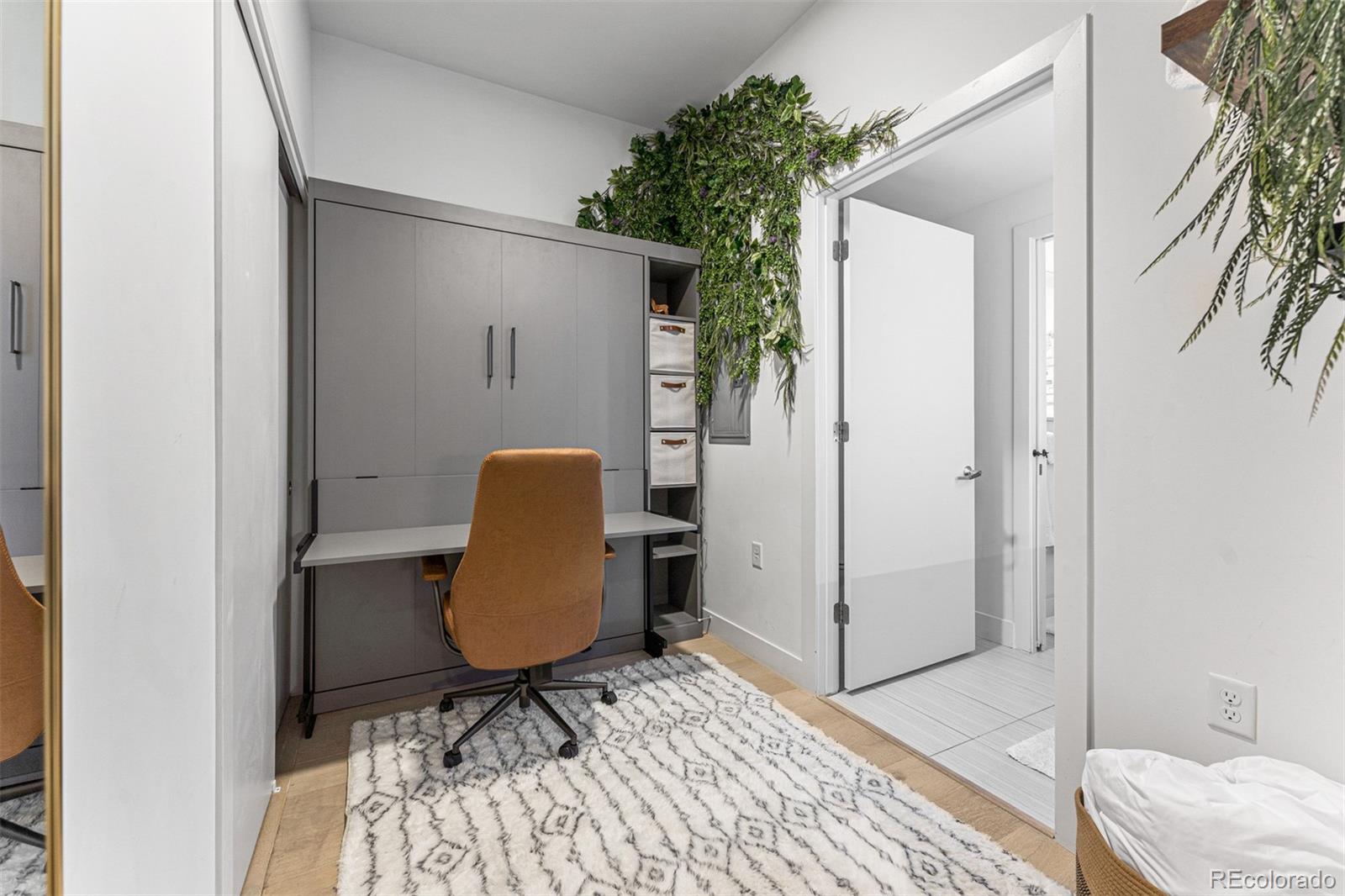 MLS Image #21 for 2550  lawrence street,denver, Colorado