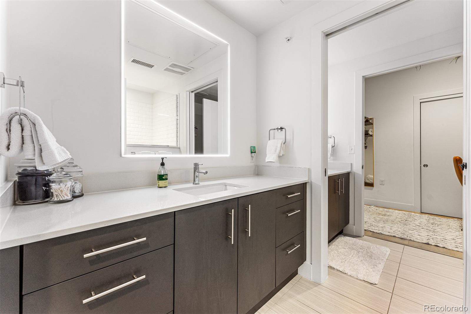MLS Image #27 for 2550  lawrence street,denver, Colorado