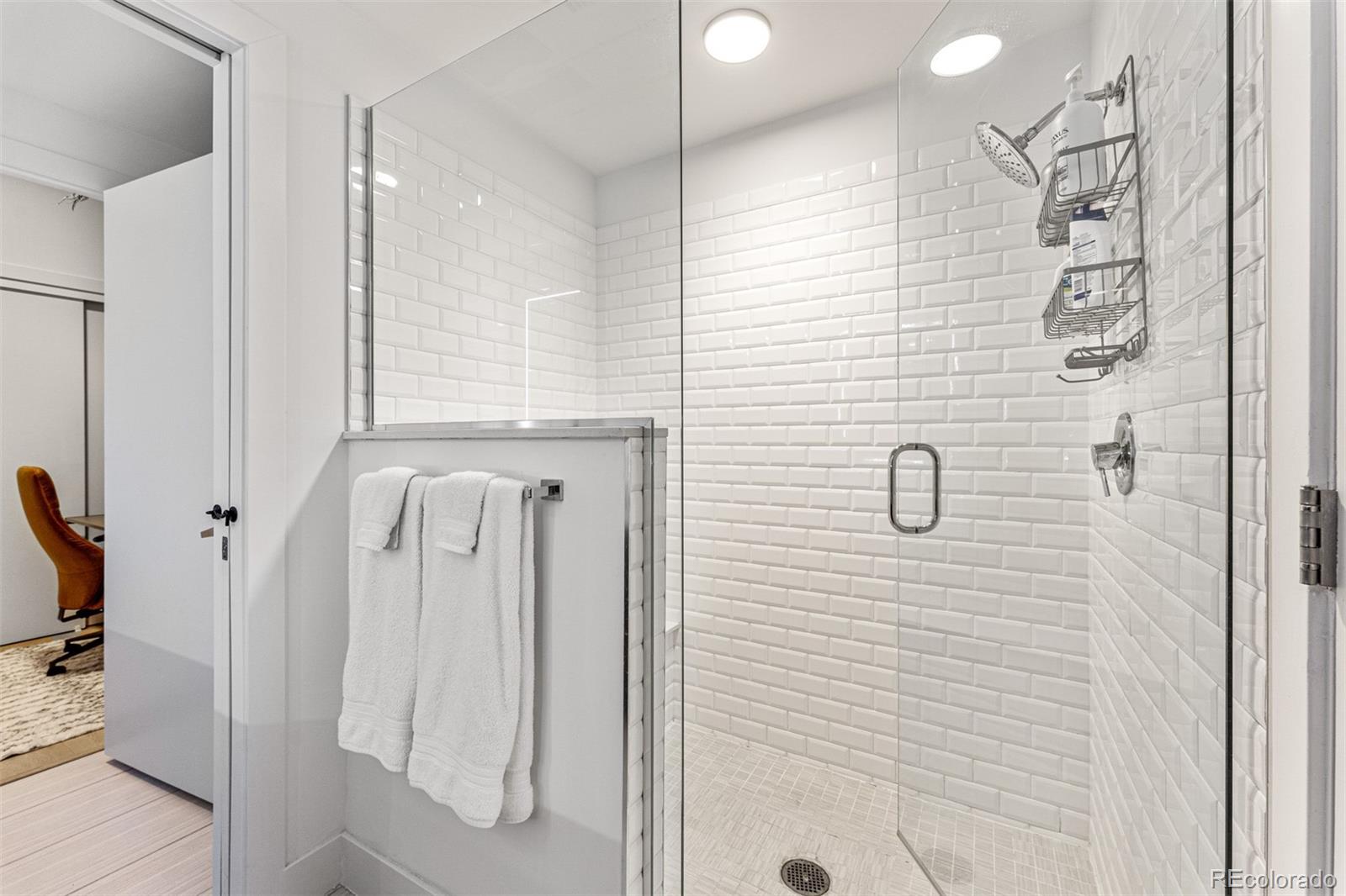 MLS Image #28 for 2550  lawrence street,denver, Colorado