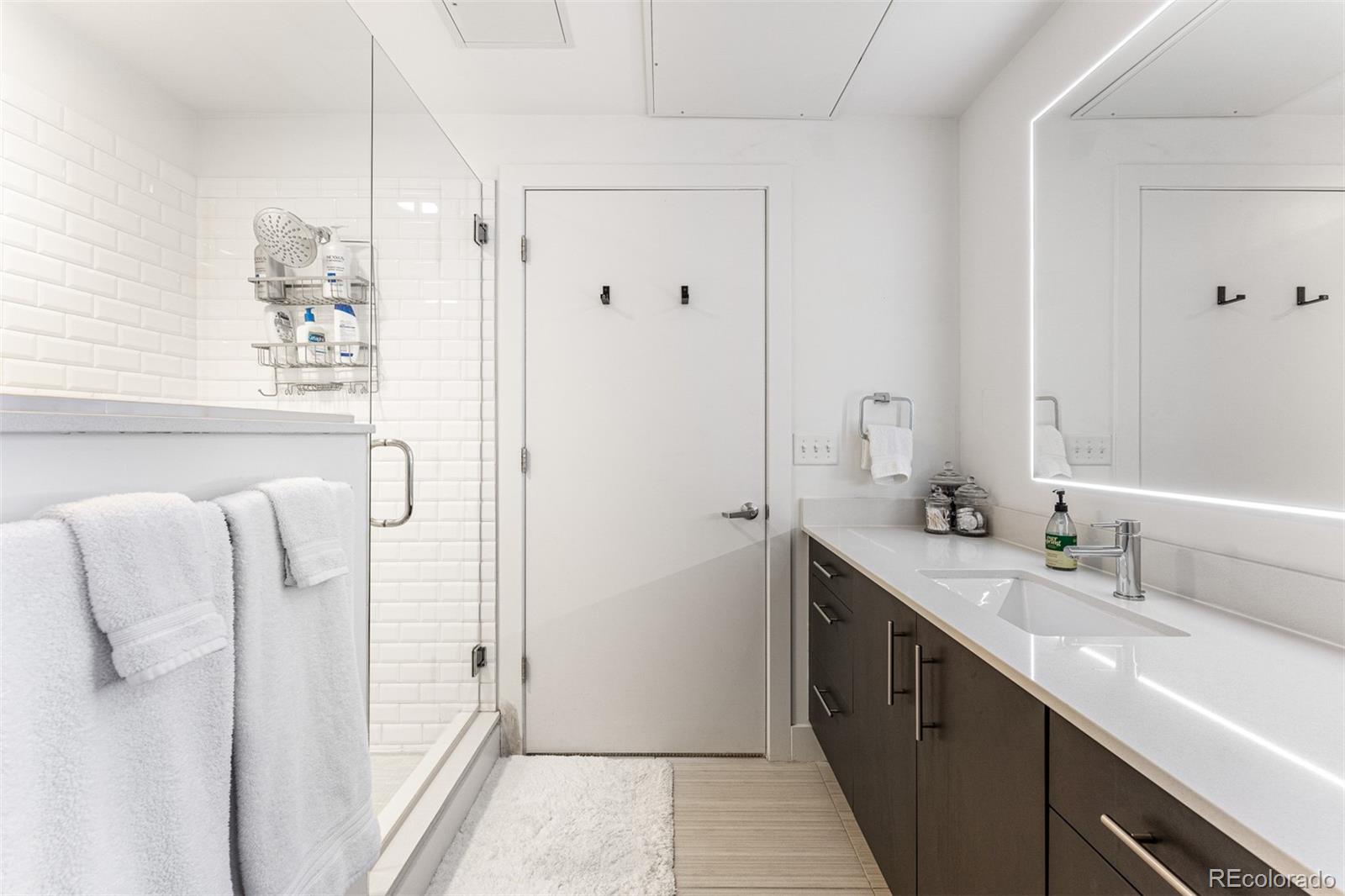 MLS Image #29 for 2550  lawrence street,denver, Colorado