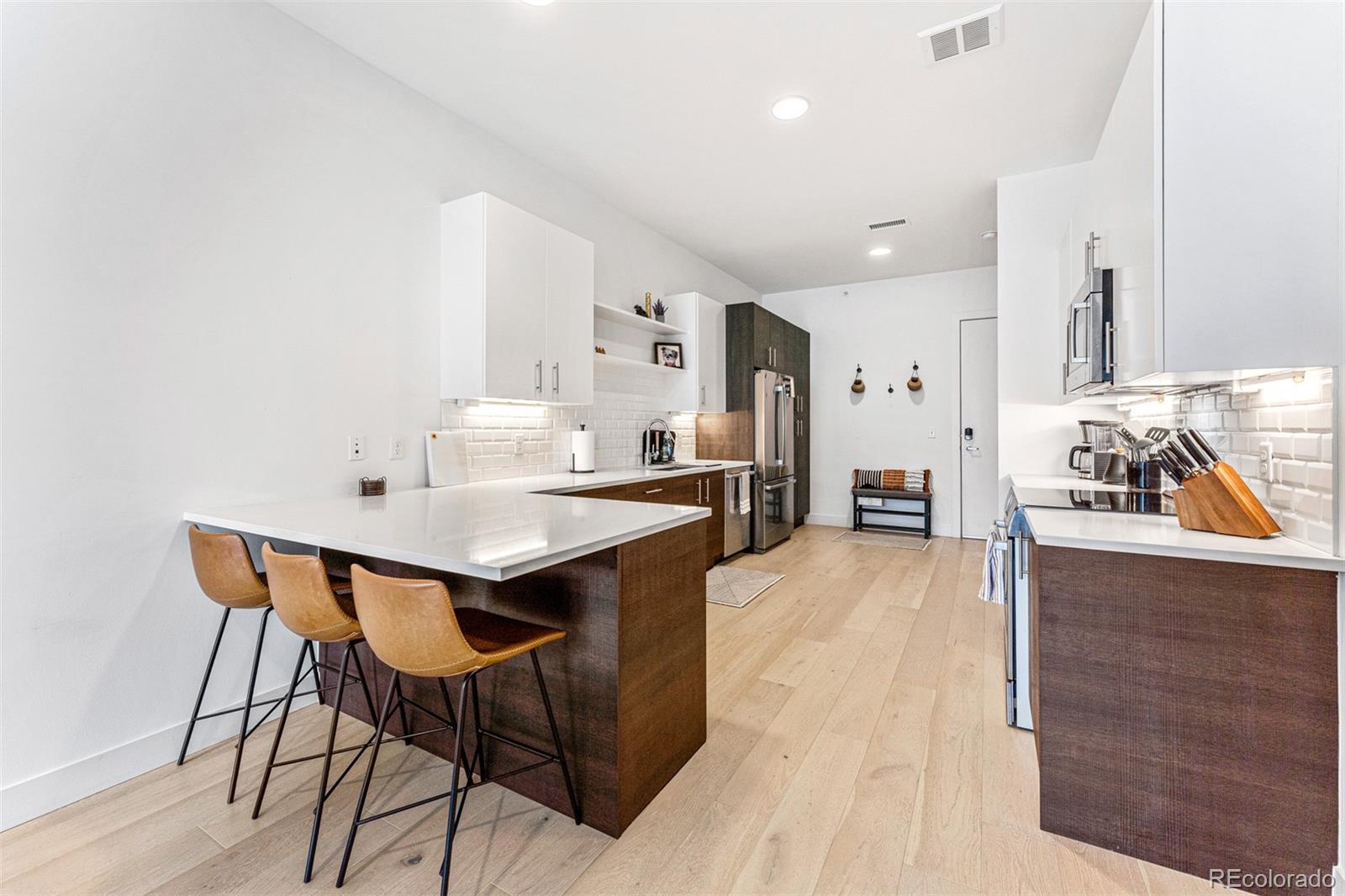 MLS Image #7 for 2550  lawrence street,denver, Colorado