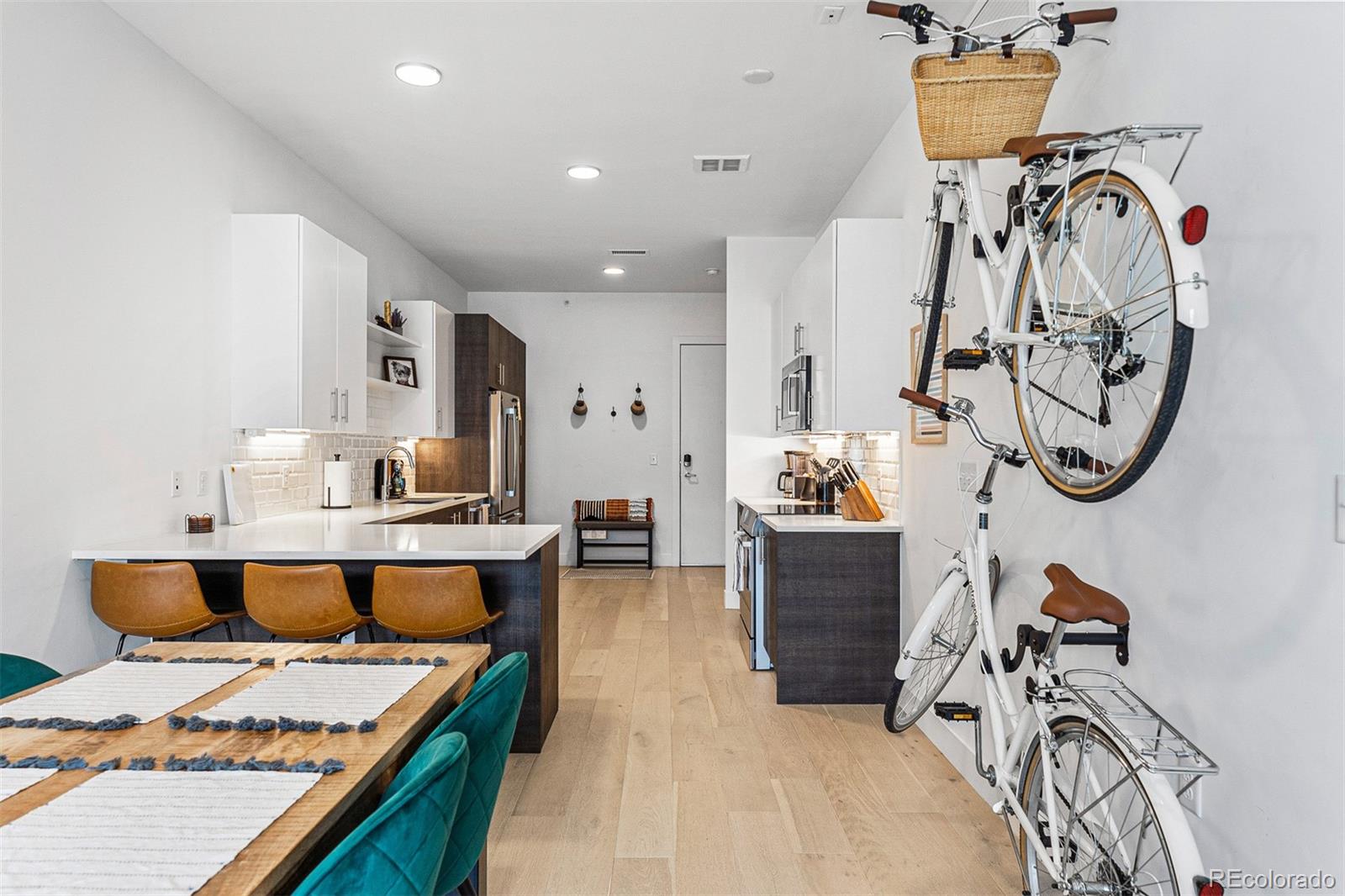 MLS Image #8 for 2550  lawrence street,denver, Colorado