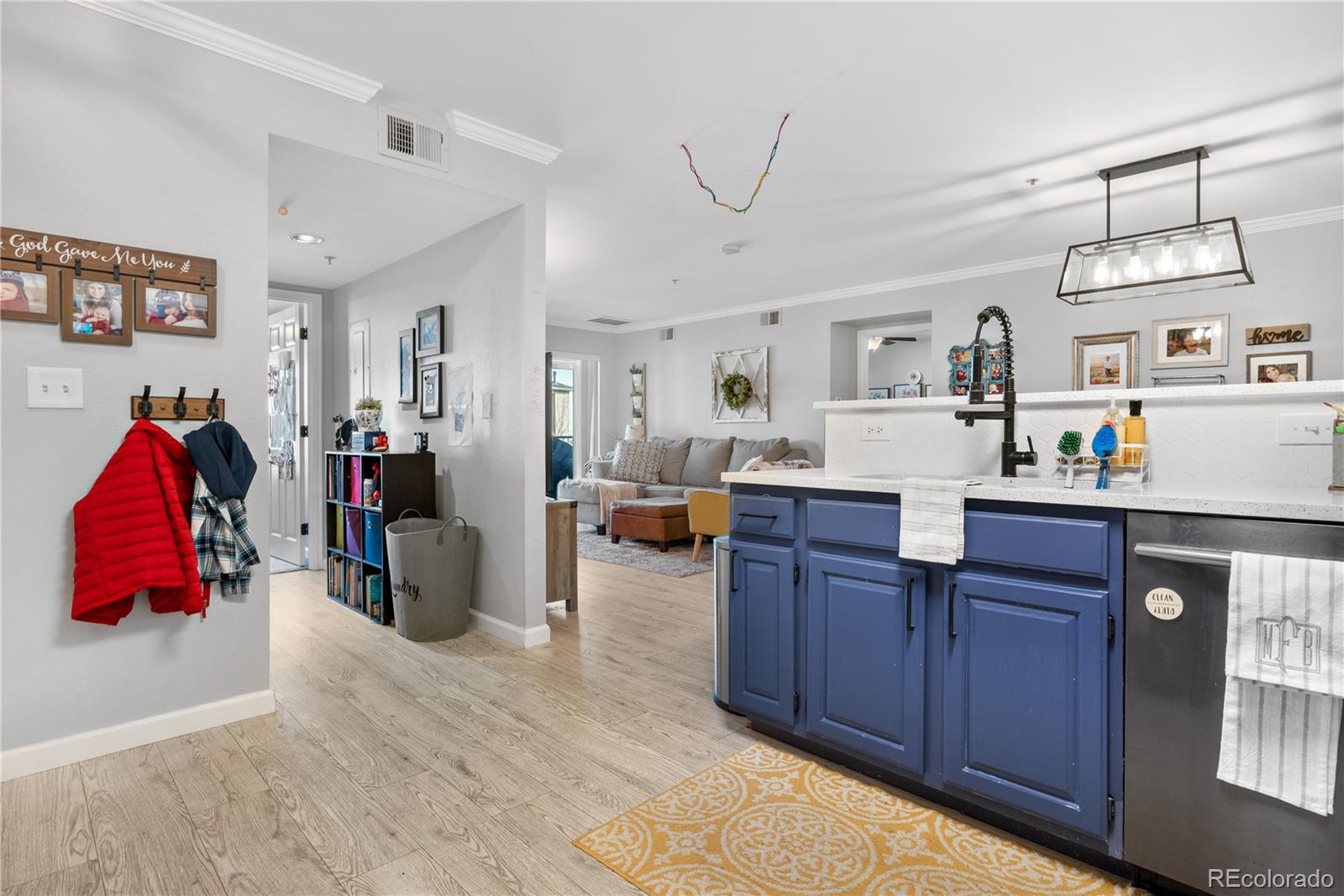 MLS Image #5 for 12233 w cross drive,littleton, Colorado