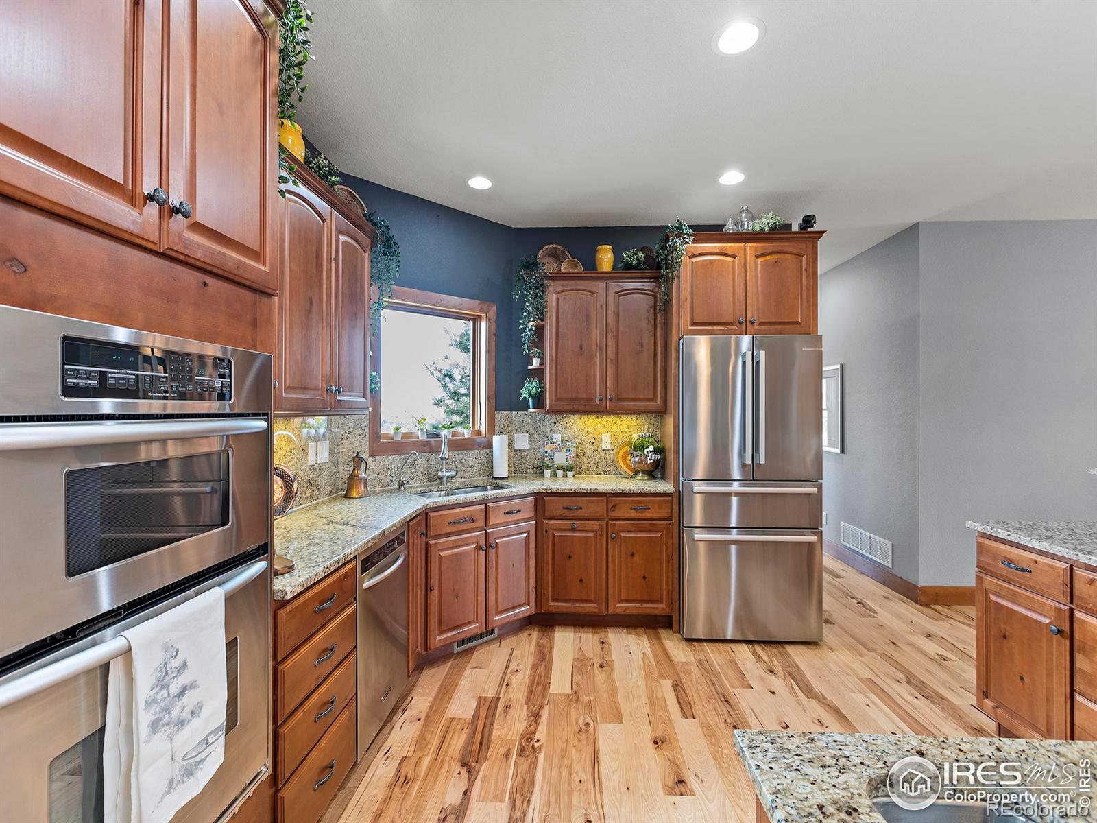 MLS Image #12 for 7519  buffalo court,loveland, Colorado