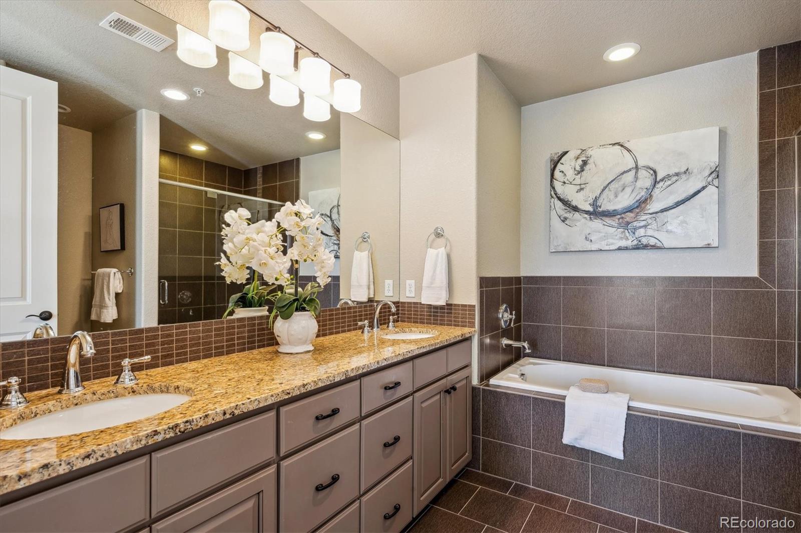 MLS Image #20 for 5592 s nevada street,littleton, Colorado