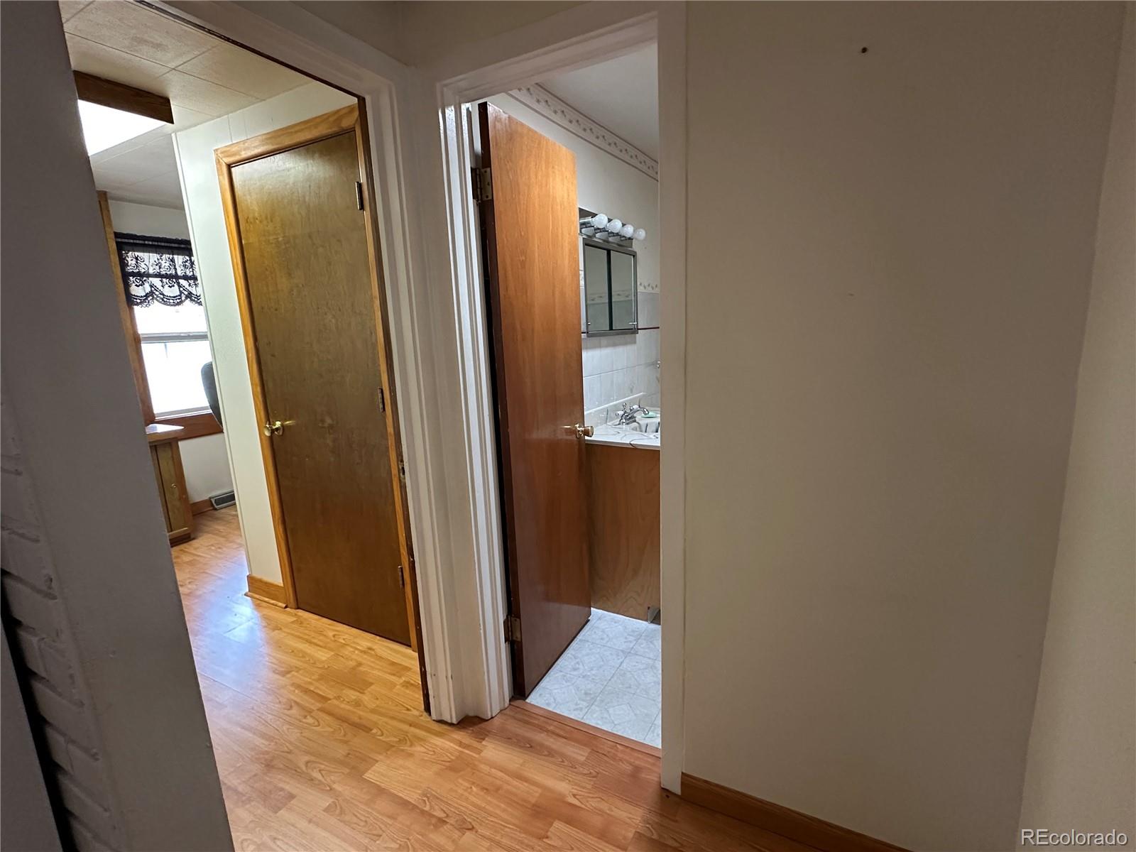 MLS Image #21 for 526 e 13th street,loveland, Colorado