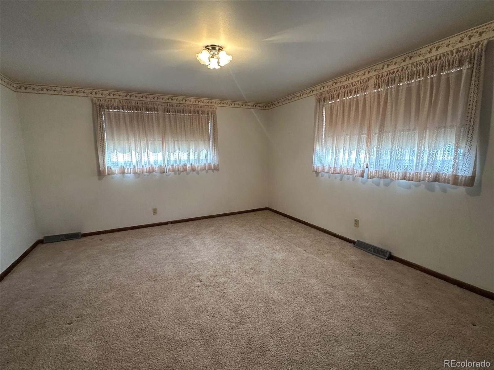 MLS Image #28 for 526 e 13th street,loveland, Colorado